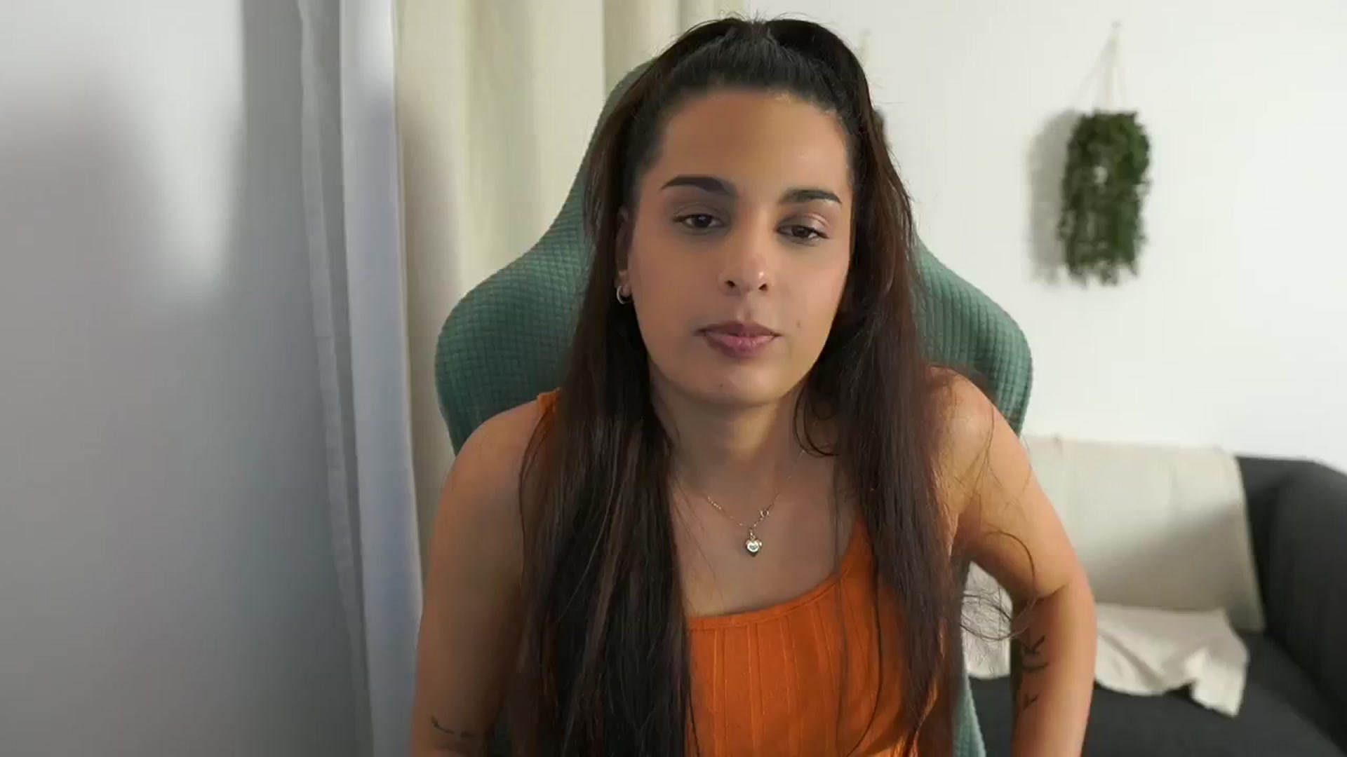 Gallery image thumbnail from Mila_denver's myfreecams stream on, 11/28/2024, 16:16 image 16 of 20