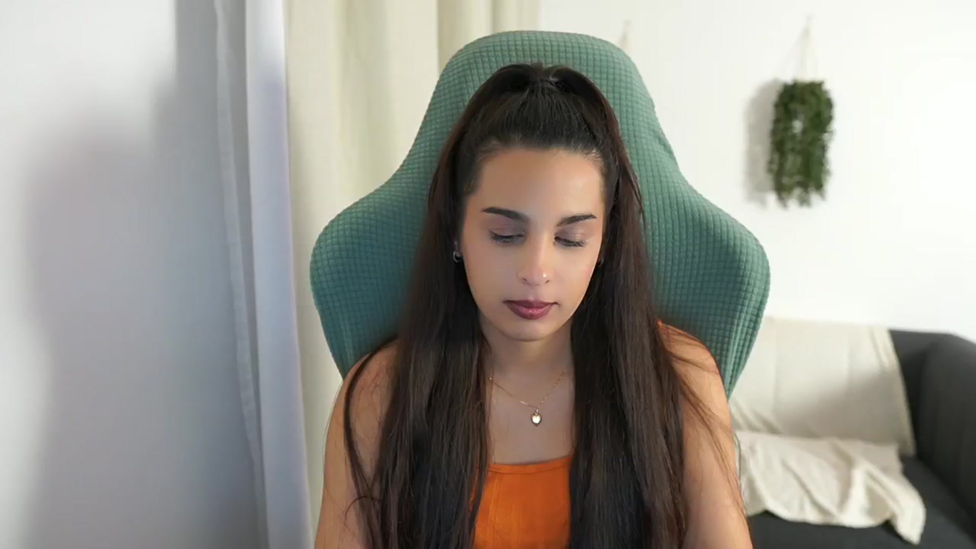 Gallery image thumbnail from Mila_denver's myfreecams stream on, 11/28/2024, 18:03 image 14 of 20