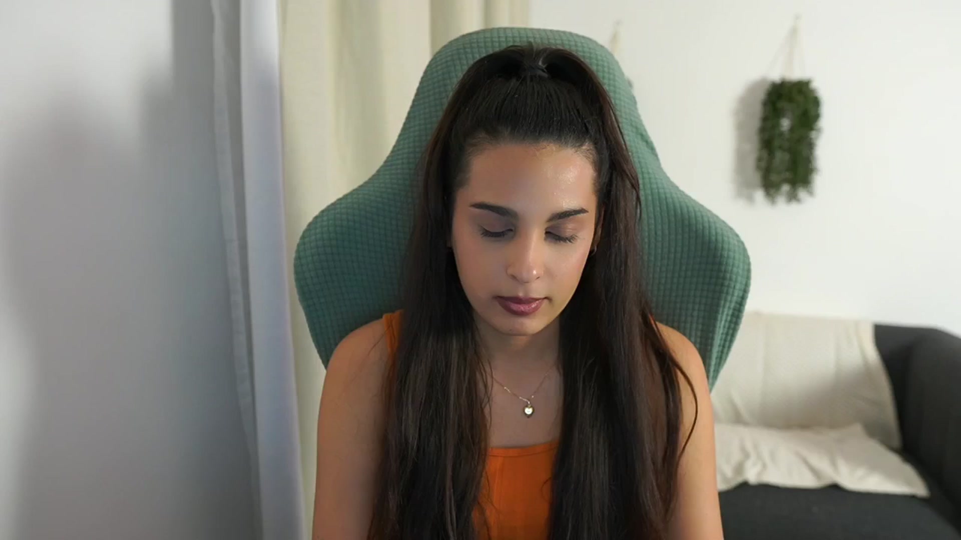 Gallery image thumbnail from Mila_denver's myfreecams stream on, 11/28/2024, 18:51 image 15 of 20