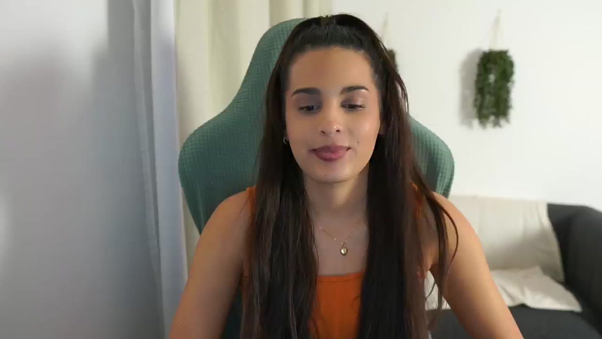 Gallery image thumbnail from Mila_denver's myfreecams stream on, 11/28/2024, 18:51 image 14 of 20