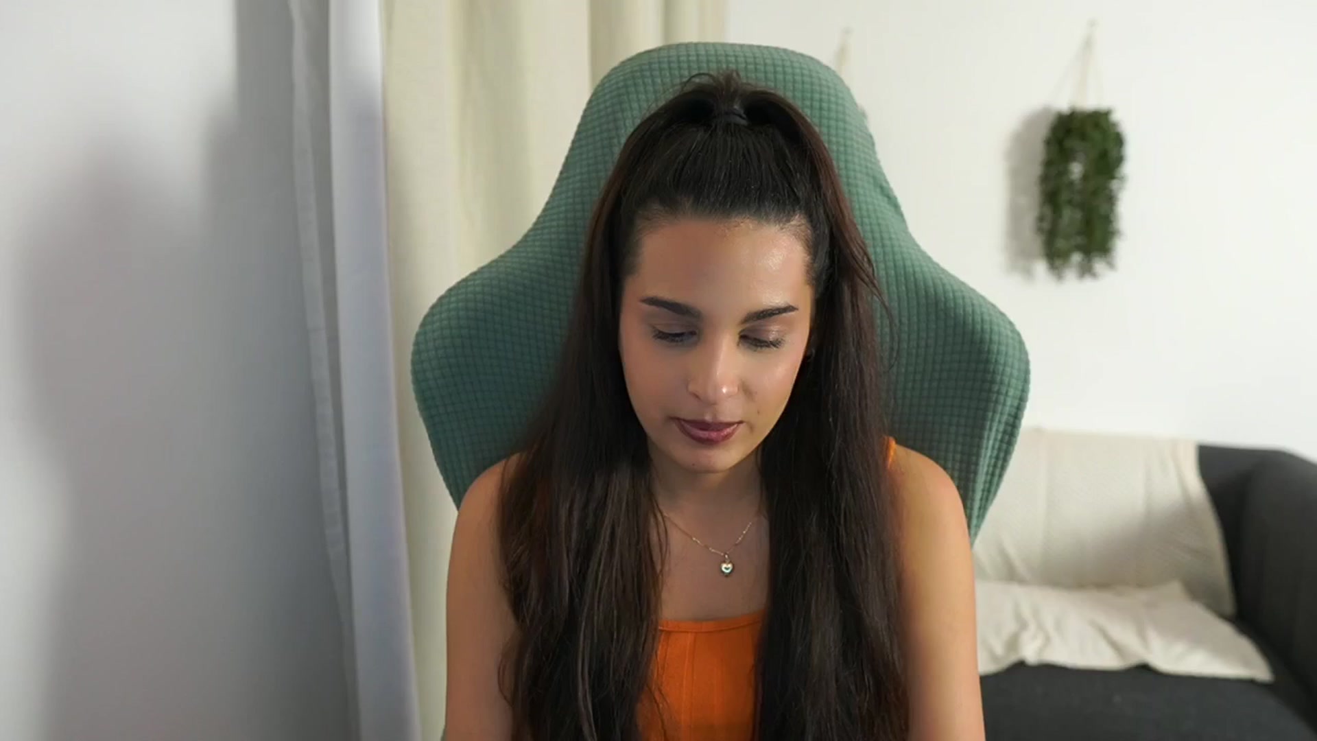 Gallery image thumbnail from Mila_denver's myfreecams stream on, 11/28/2024, 18:51 image 19 of 20