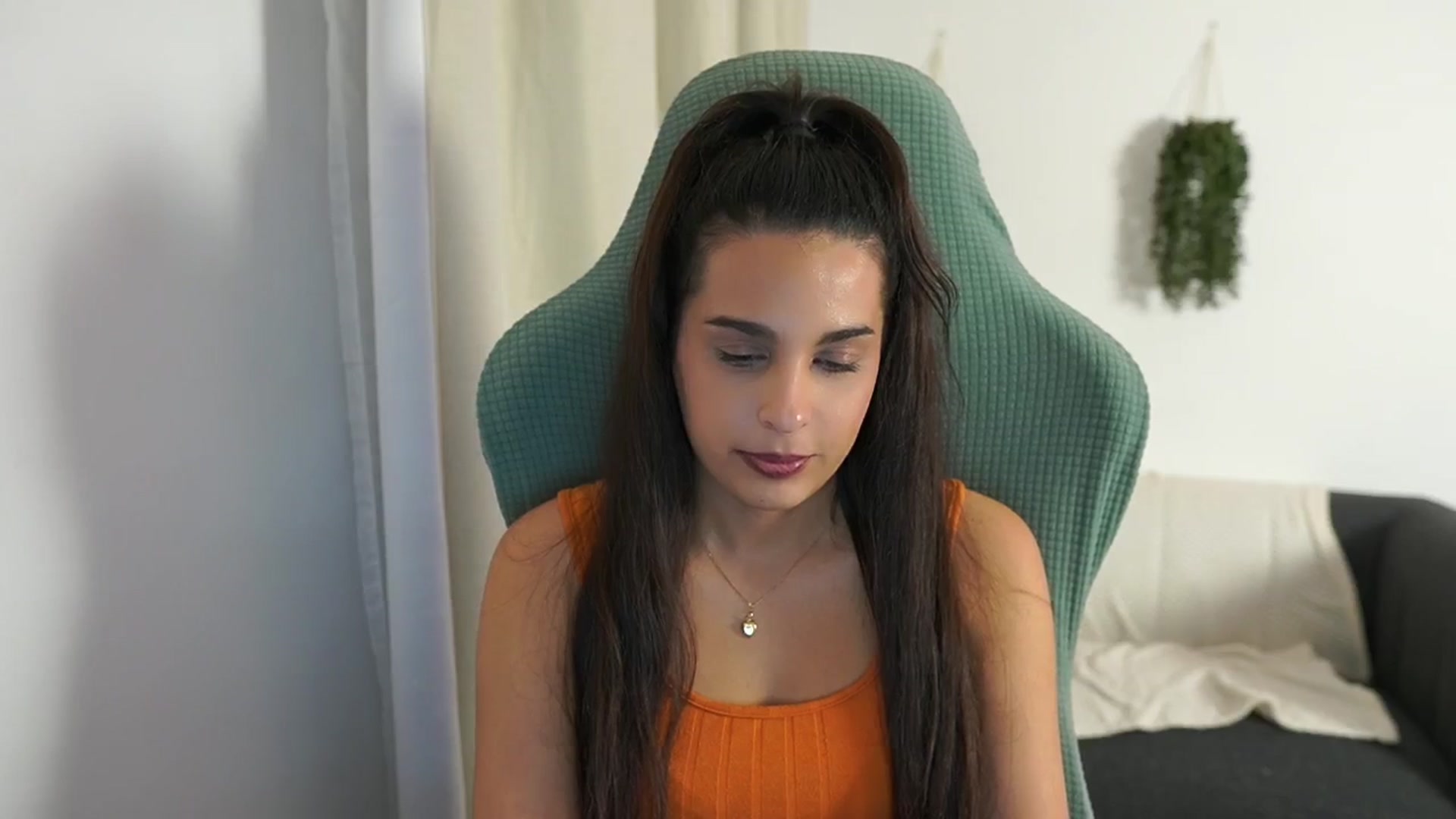 Gallery image thumbnail from Mila_denver's myfreecams stream on, 11/28/2024, 19:34 image 16 of 20