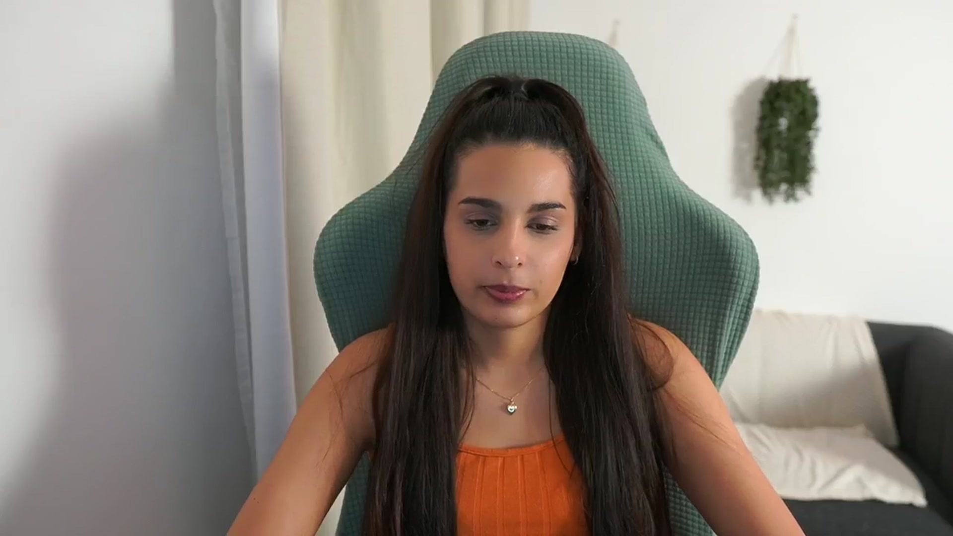 Gallery image thumbnail from Mila_denver's myfreecams stream on, 11/28/2024, 21:30 image 19 of 20