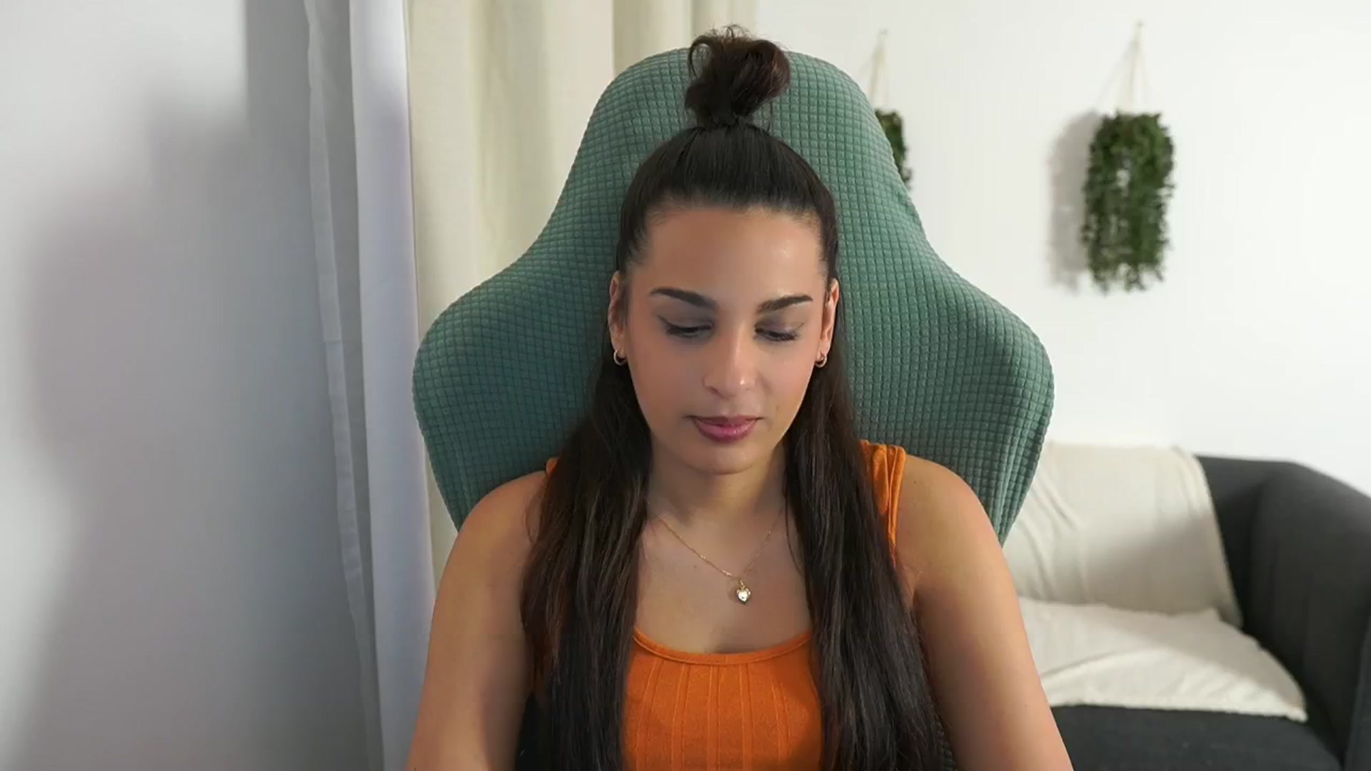 Gallery image thumbnail from Mila_denver's myfreecams stream on, 12/05/2024, 14:52 image 16 of 20