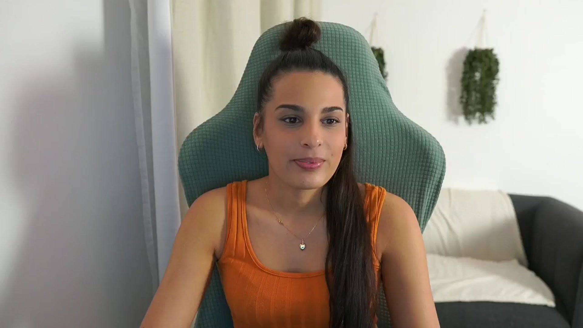 Gallery image thumbnail from Mila_denver's myfreecams stream on, 12/05/2024, 16:38 image 19 of 20