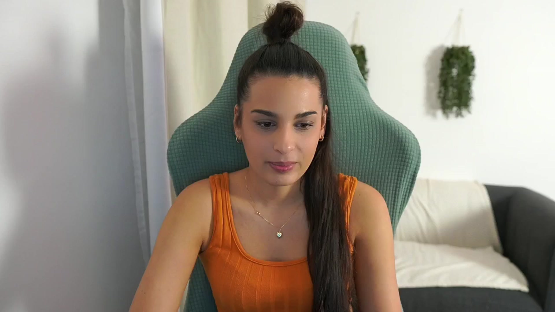 Gallery image thumbnail from Mila_denver's myfreecams stream on, 12/05/2024, 16:38 image 17 of 20