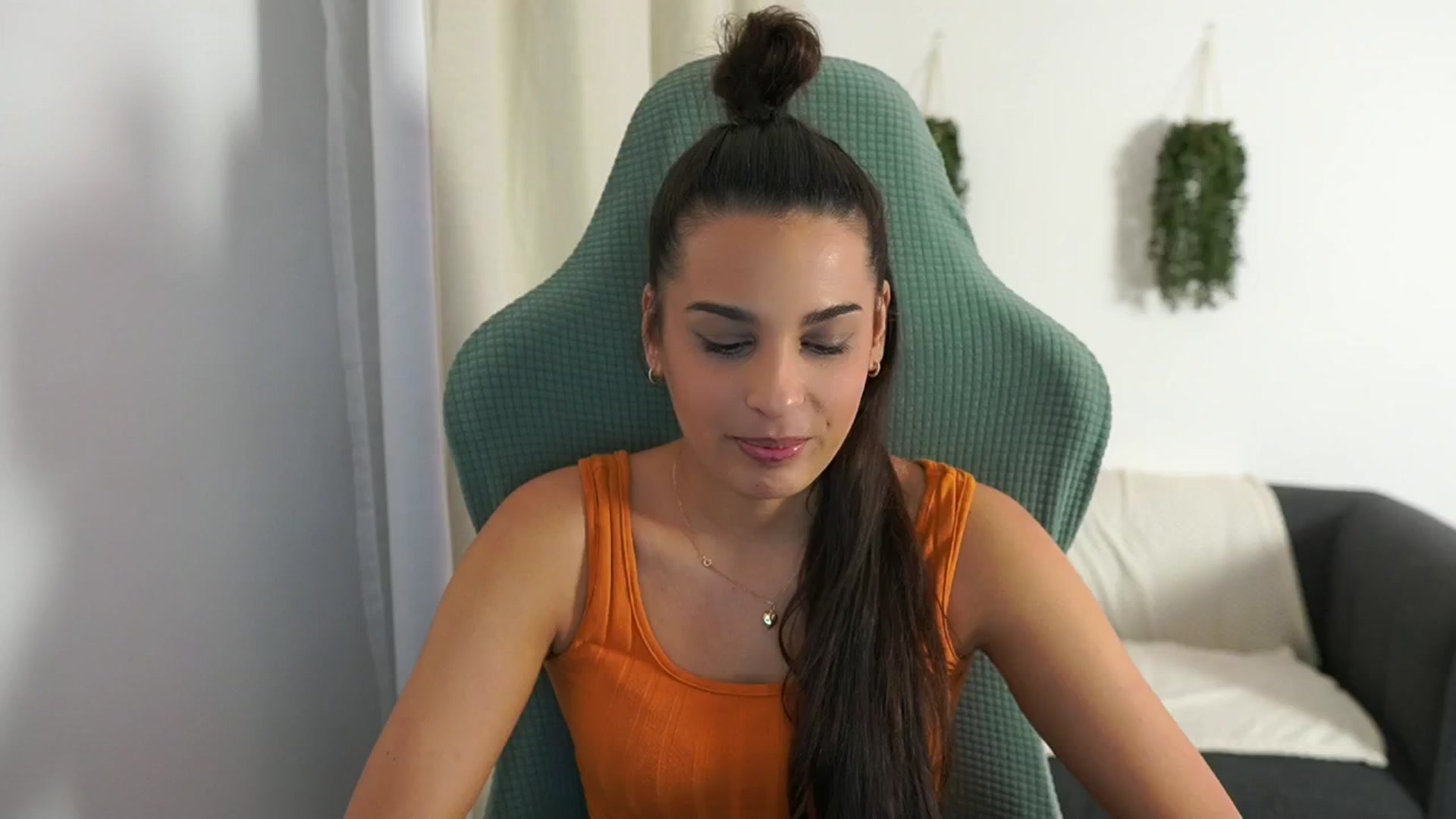 Gallery image thumbnail from Mila_denver's myfreecams stream on, 12/05/2024, 16:38 image 18 of 20