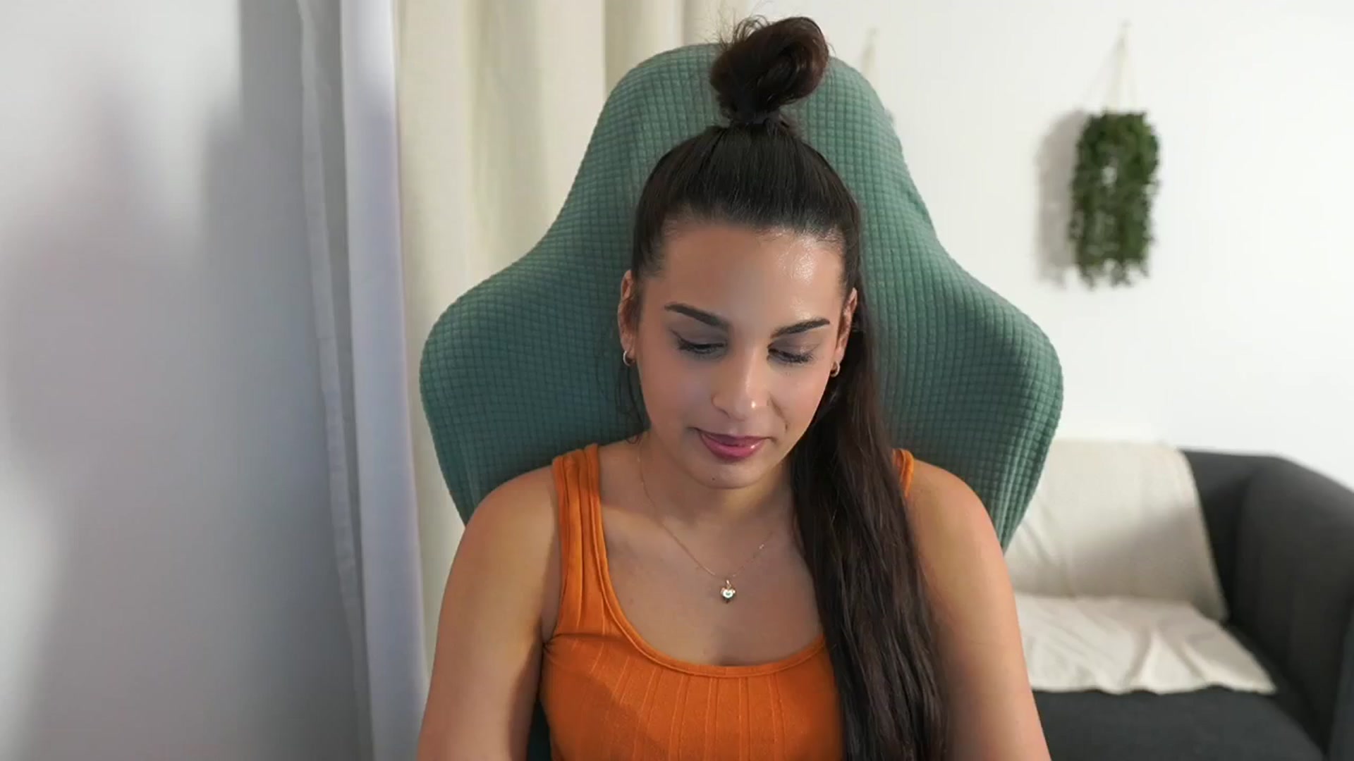 Gallery image thumbnail from Mila_denver's myfreecams stream on, 12/05/2024, 18:56 image 5 of 20