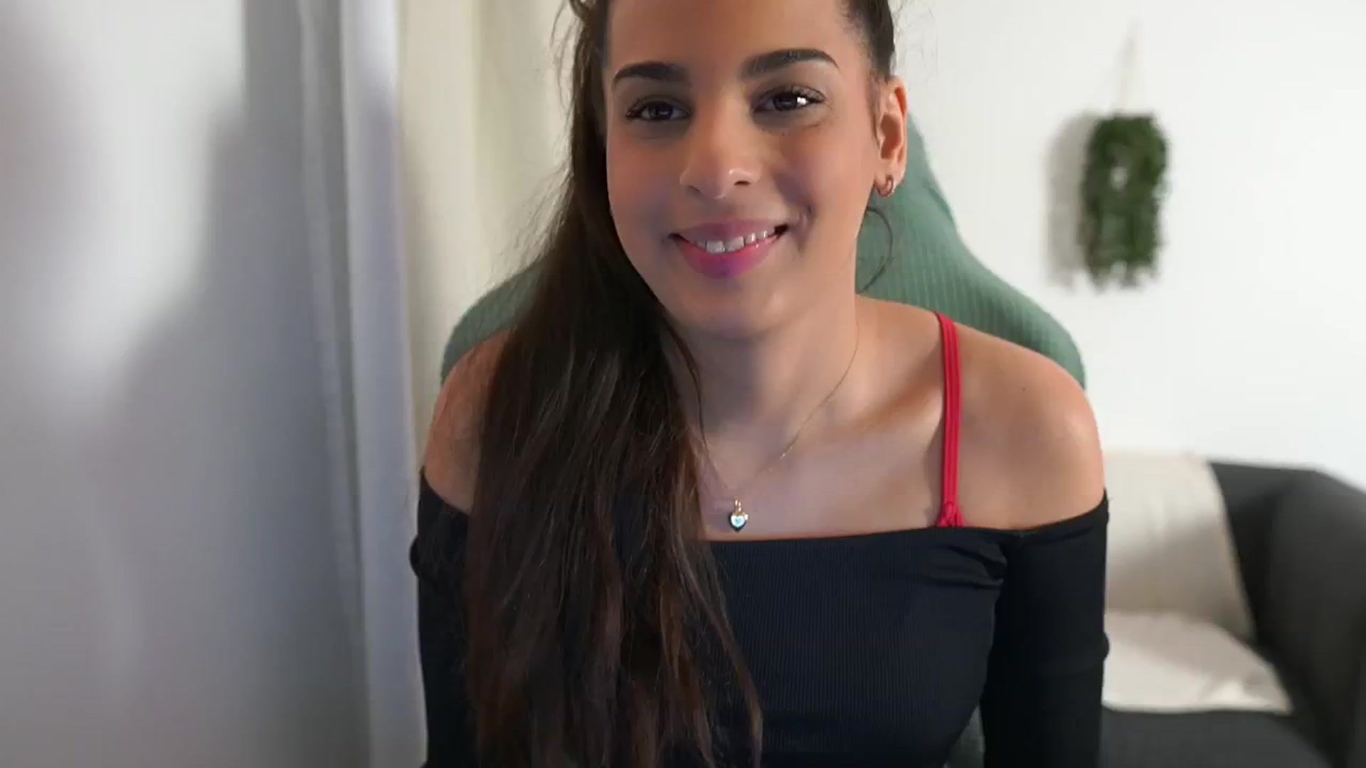 Gallery image thumbnail from Mila_denver's myfreecams stream on, 12/06/2024, 09:46 image 16 of 20