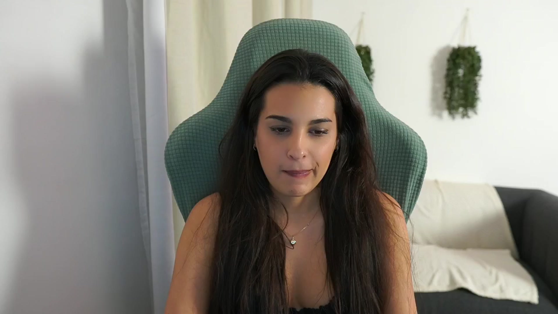 Gallery image thumbnail from Mila_denver's myfreecams stream on, 12/07/2024, 18:56 image 9 of 20