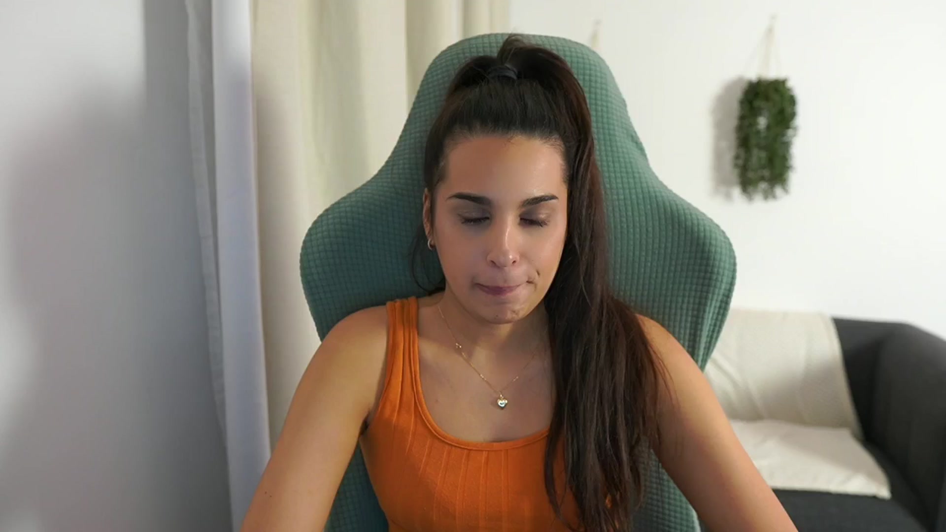 Gallery image thumbnail from Mila_denver's myfreecams stream on, 12/10/2024, 18:54 image 18 of 20