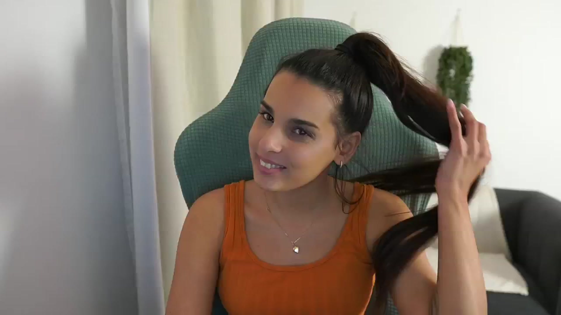 Gallery image thumbnail from Mila_denver's myfreecams stream on, 12/10/2024, 18:54 image 19 of 20