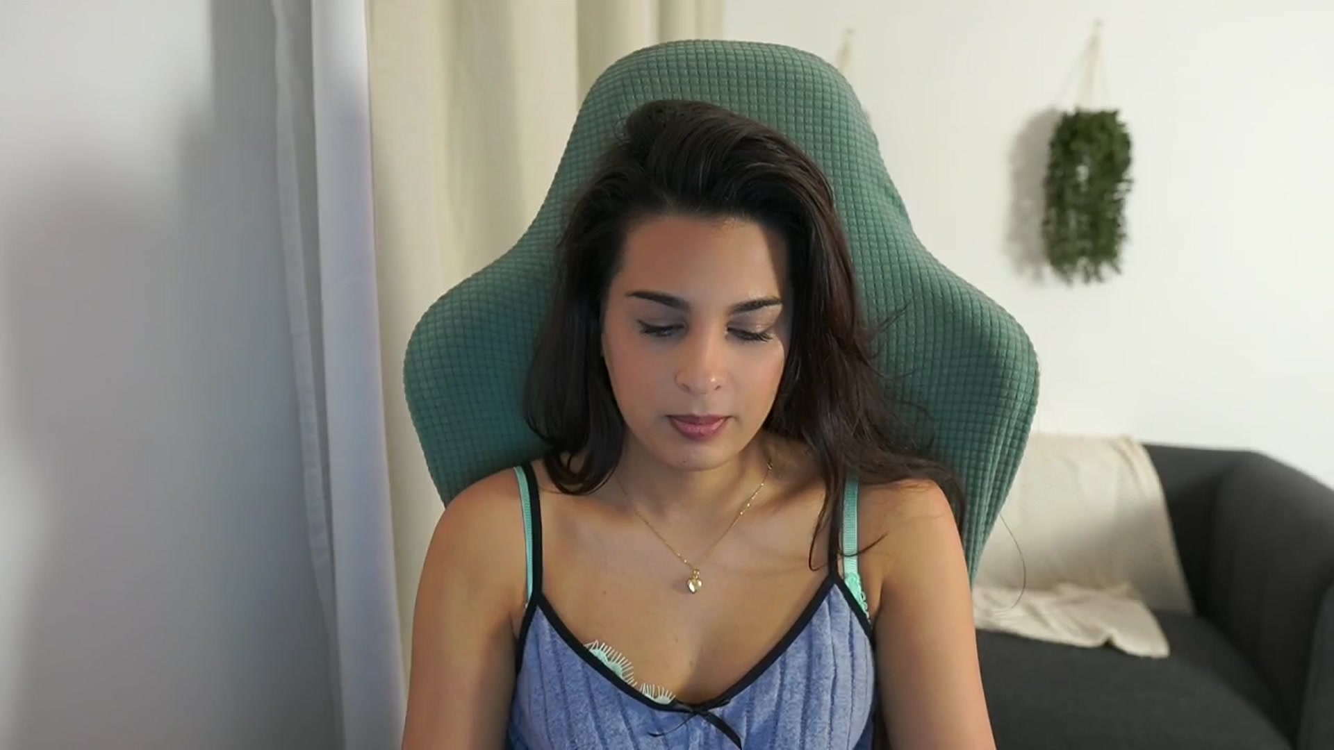 Gallery image thumbnail from Mila_denver's myfreecams stream on, 12/13/2024, 11:46 image 6 of 20