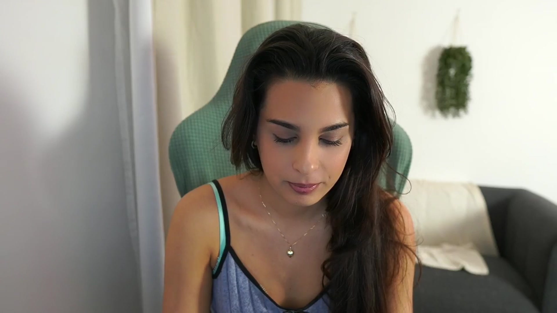 Gallery image thumbnail from Mila_denver's myfreecams stream on, 12/13/2024, 11:46 image 18 of 20