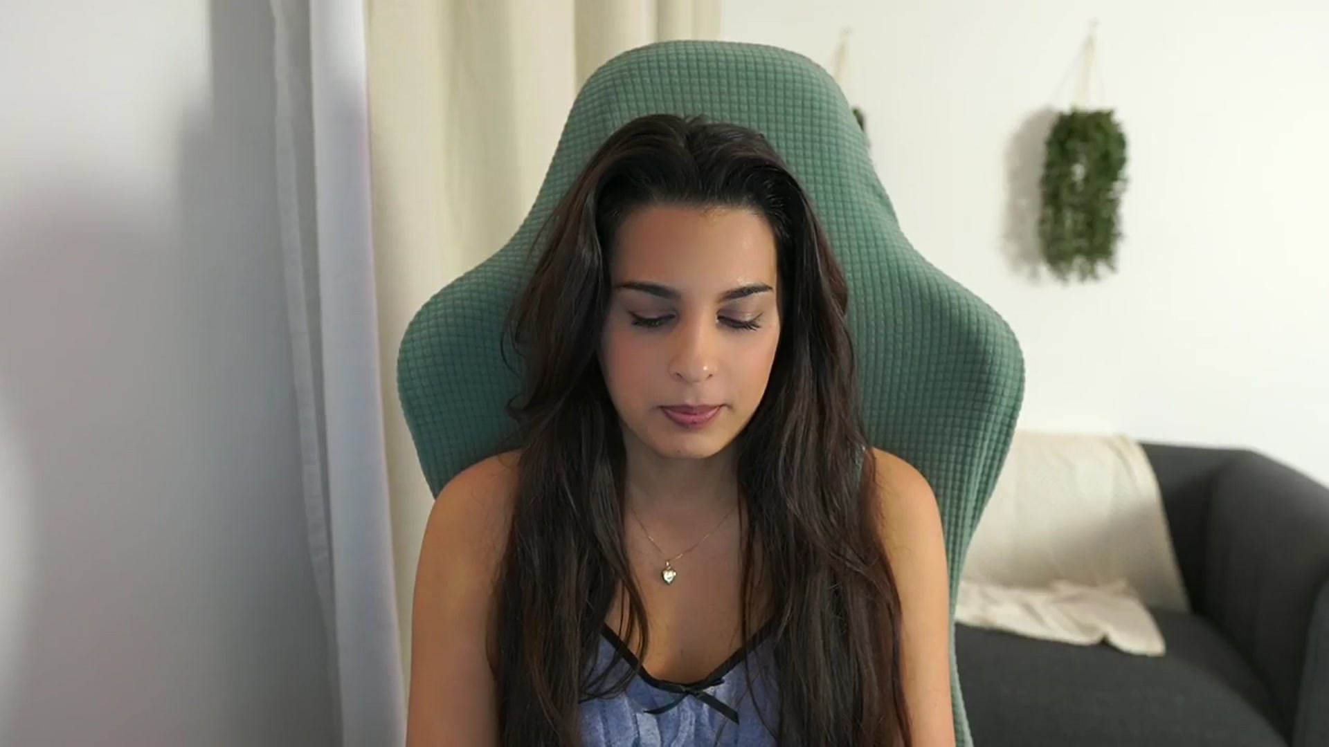 Gallery image thumbnail from Mila_denver's myfreecams stream on, 12/13/2024, 11:46 image 3 of 20