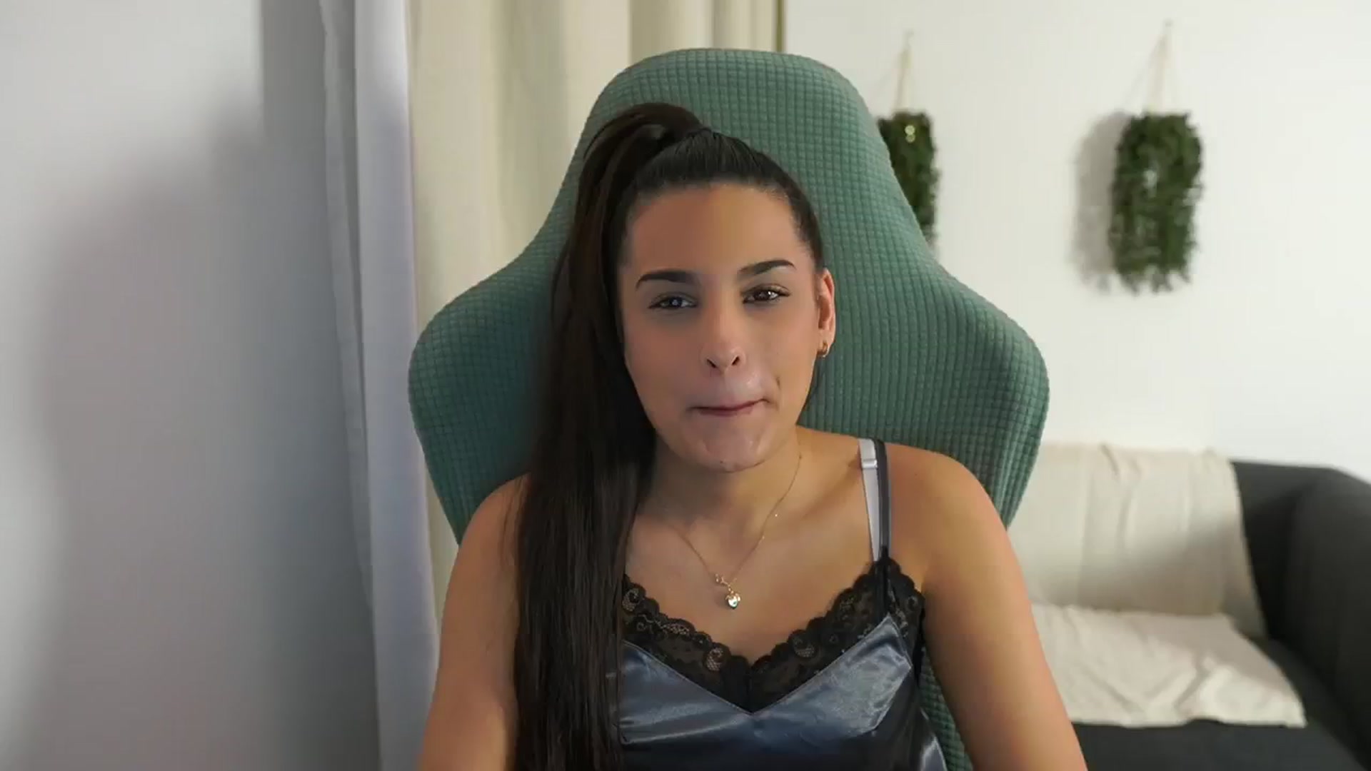 Gallery image thumbnail from Mila_denver's myfreecams stream on, 12/16/2024, 12:52 image 10 of 20