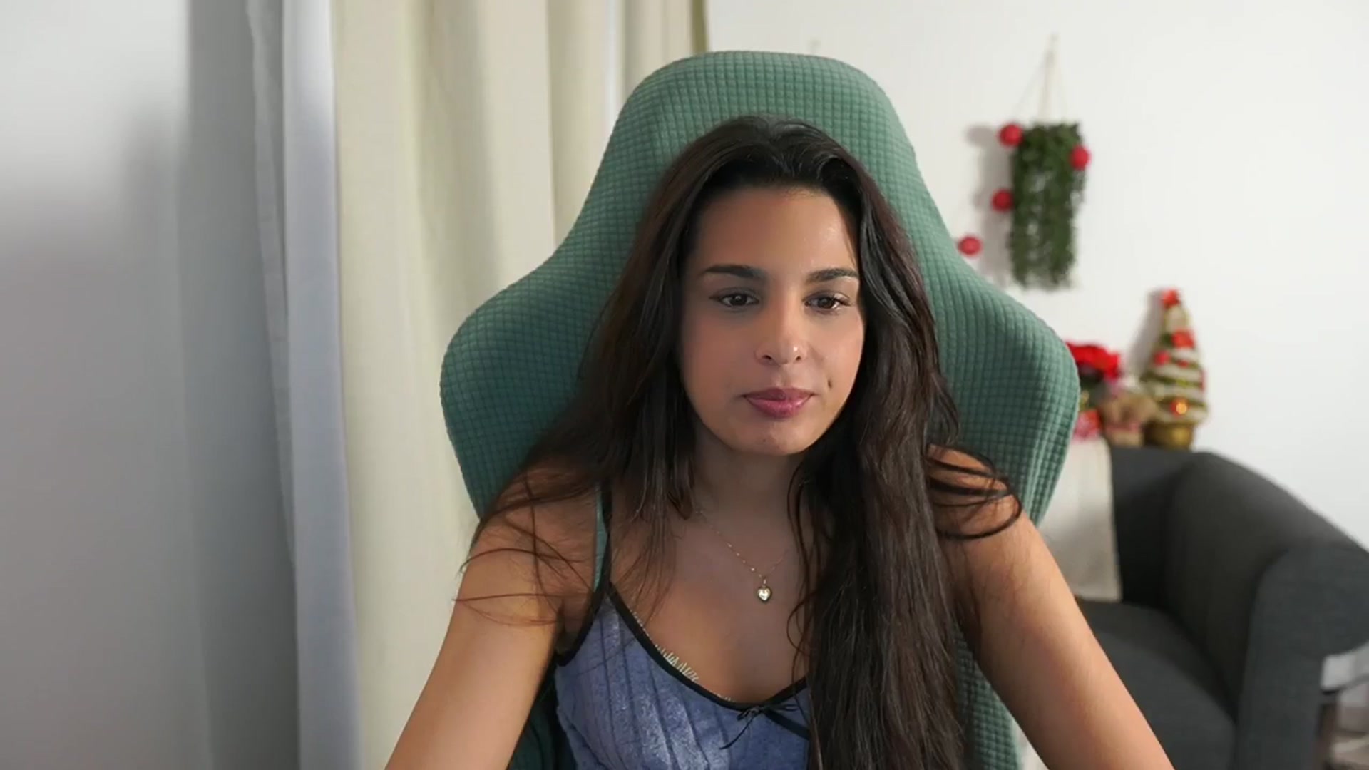 Gallery image thumbnail from Mila_denver's myfreecams stream on, 12/18/2024, 13:53 image 18 of 20
