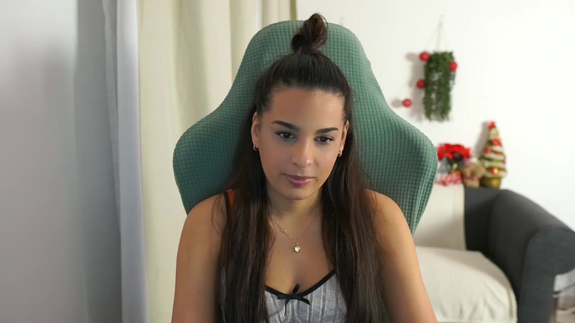 Gallery image thumbnail from Mila_denver's myfreecams stream on, 12/19/2024, 09:50 image 6 of 20