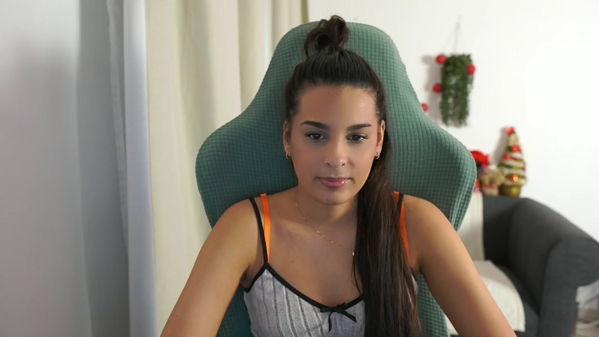 Gallery image thumbnail from Mila_denver's myfreecams stream on, 12/19/2024, 14:11 image 16 of 20