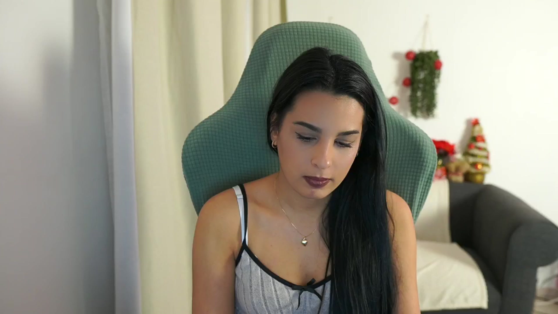 Gallery image thumbnail from Mila_denver's myfreecams stream on, 12/22/2024, 14:27 image 15 of 20