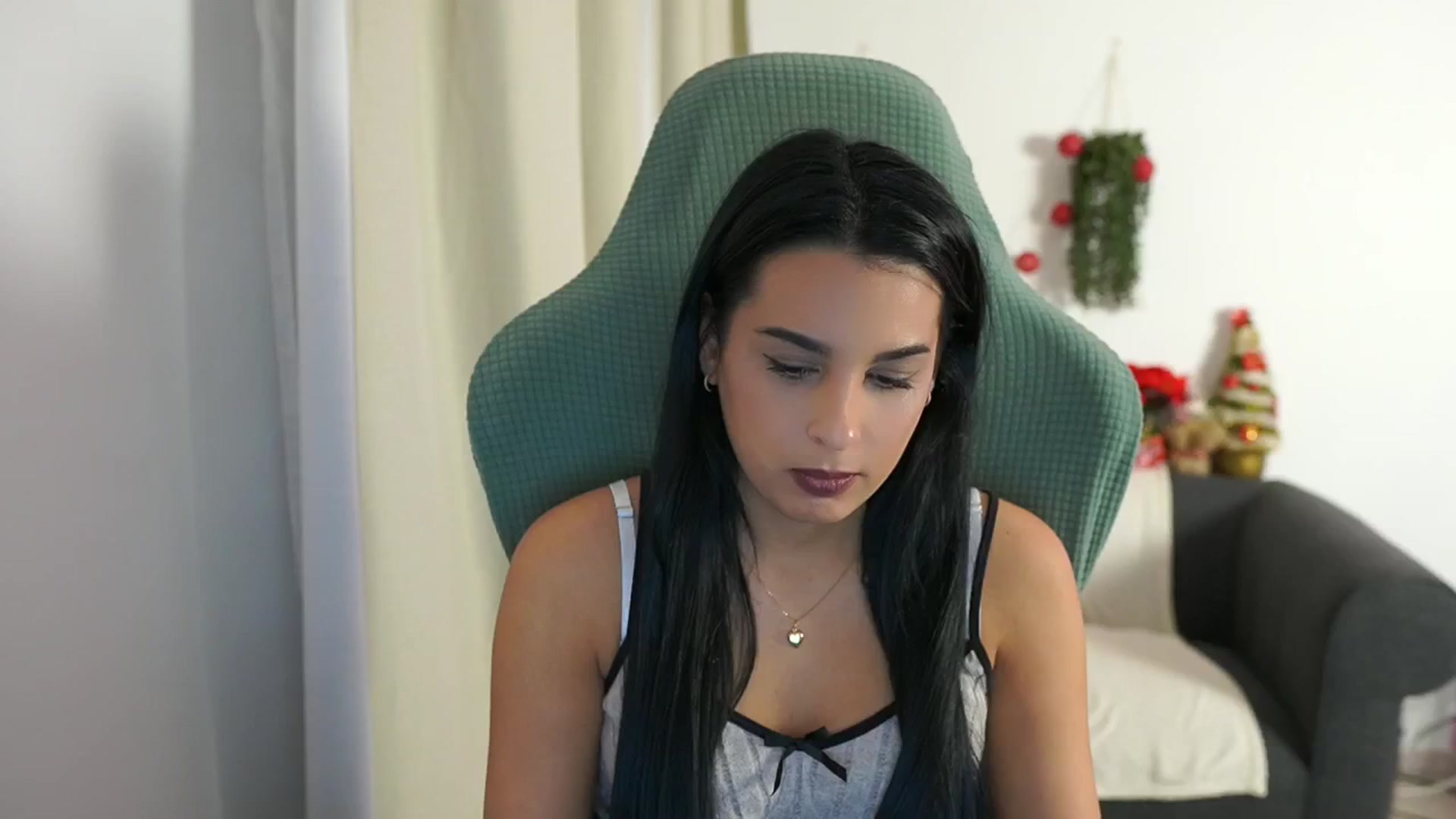 Gallery image thumbnail from Mila_denver's myfreecams stream on, 12/22/2024, 15:45 image 15 of 20