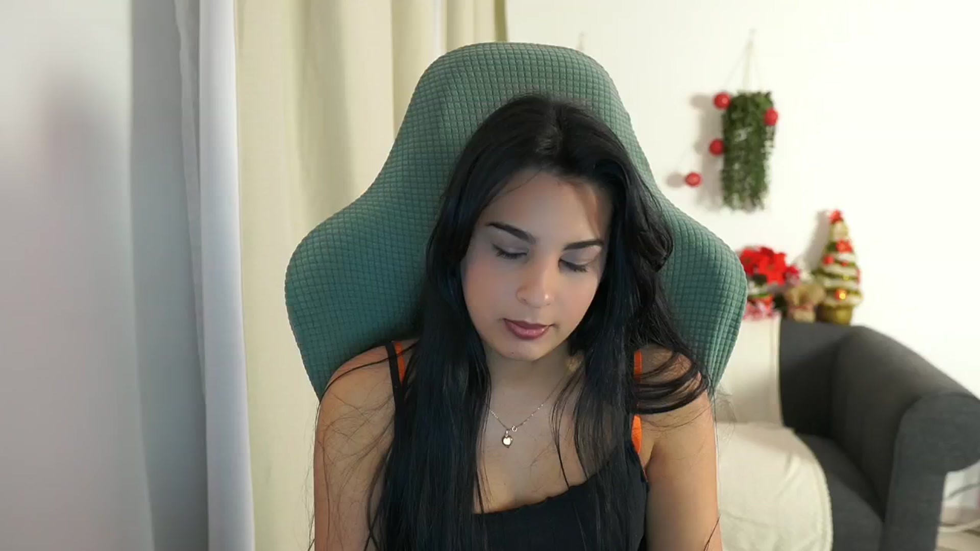 Gallery image thumbnail from Mila_denver's myfreecams stream on, 12/30/2024, 11:38 image 7 of 20