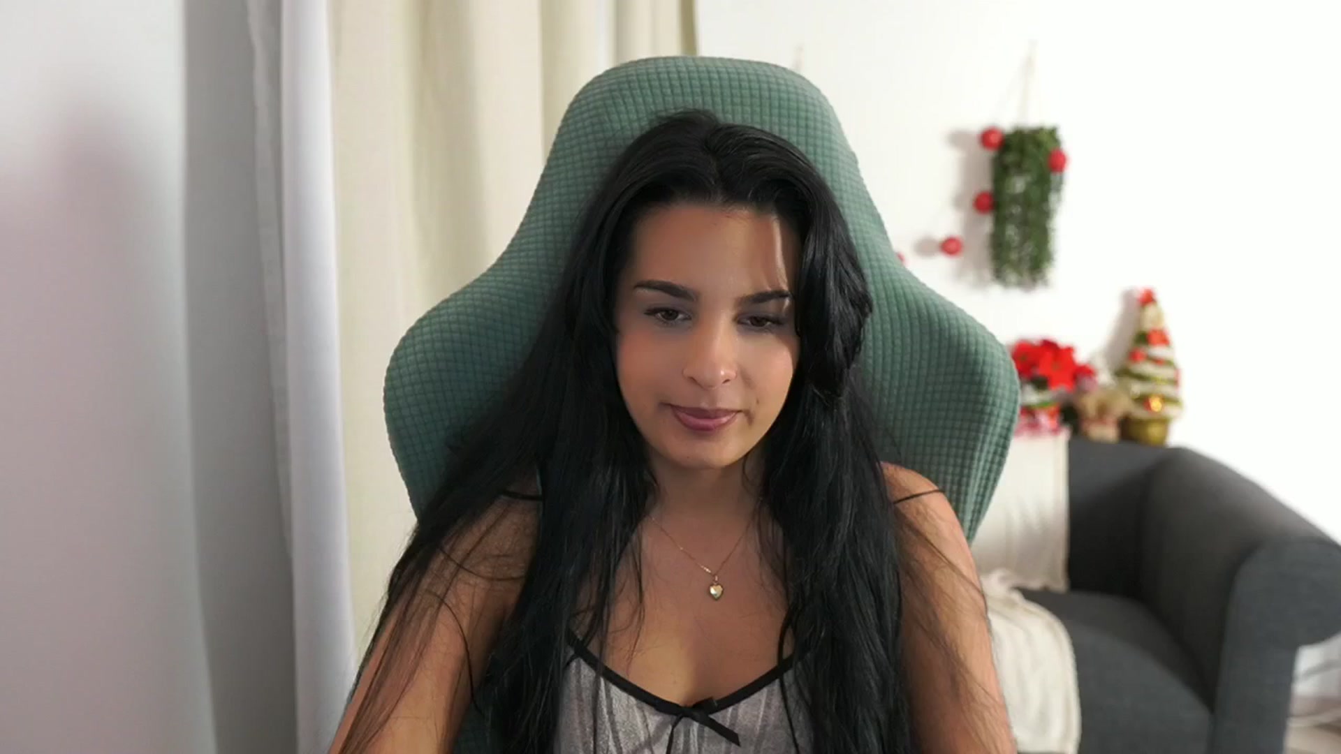 Gallery image thumbnail from Mila_denver's myfreecams stream on, 12/31/2024, 11:21 image 18 of 20