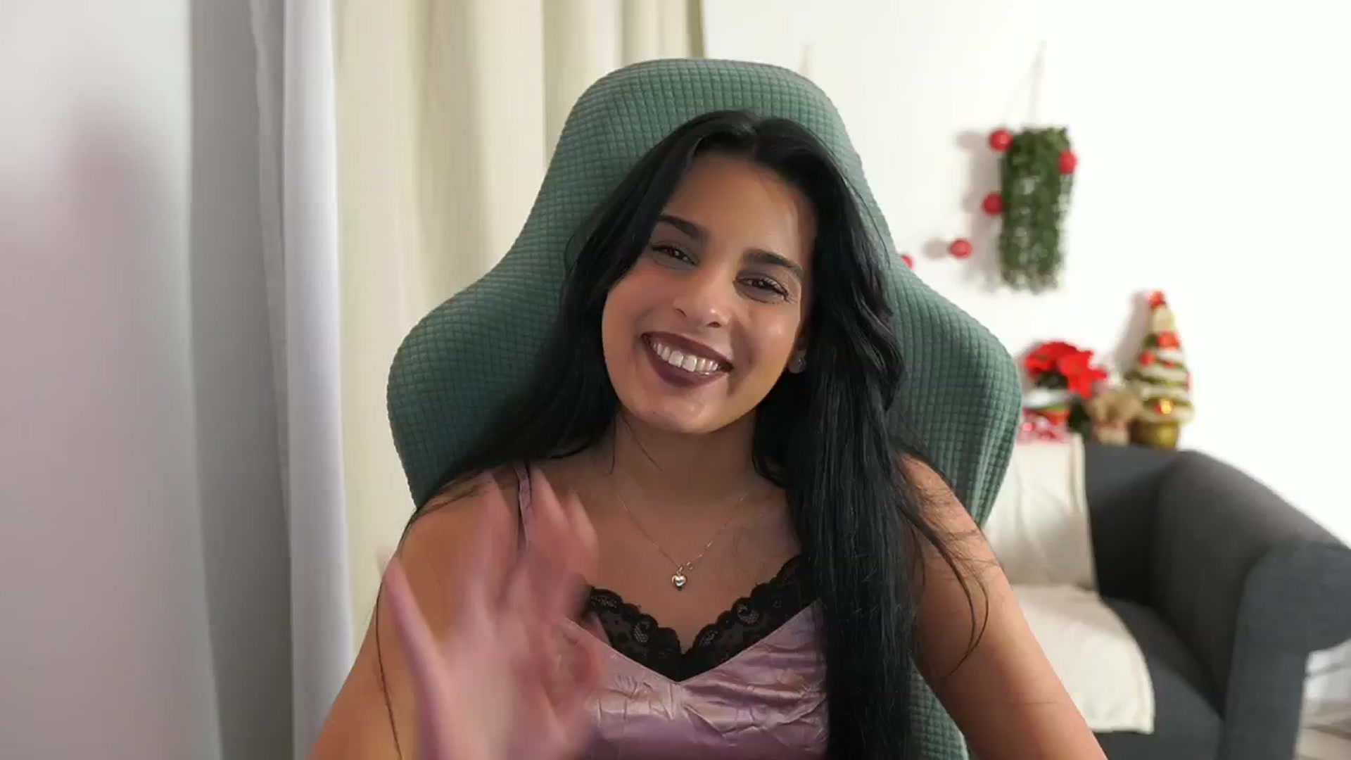 Gallery image thumbnail from Mila_denver's myfreecams stream on, 01/04/2025, 18:16 image 3 of 20