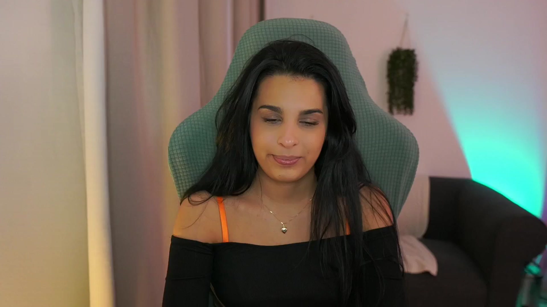 Gallery image thumbnail from Mila_denver's myfreecams stream on, 01/16/2025, 16:31 image 10 of 20