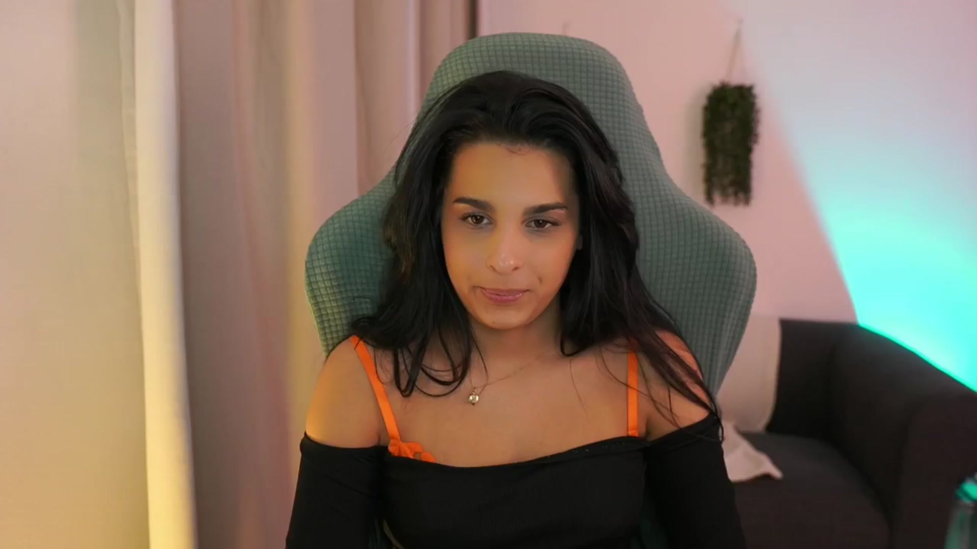 Gallery image thumbnail from Mila_denver's myfreecams stream on, 01/16/2025, 19:07 image 3 of 20