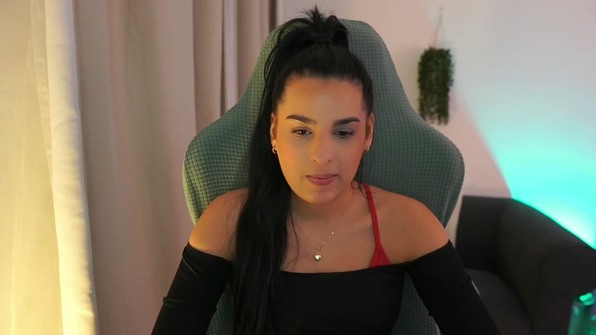 Gallery image thumbnail from Mila_denver's myfreecams stream on, 01/19/2025, 15:21 image 20 of 20