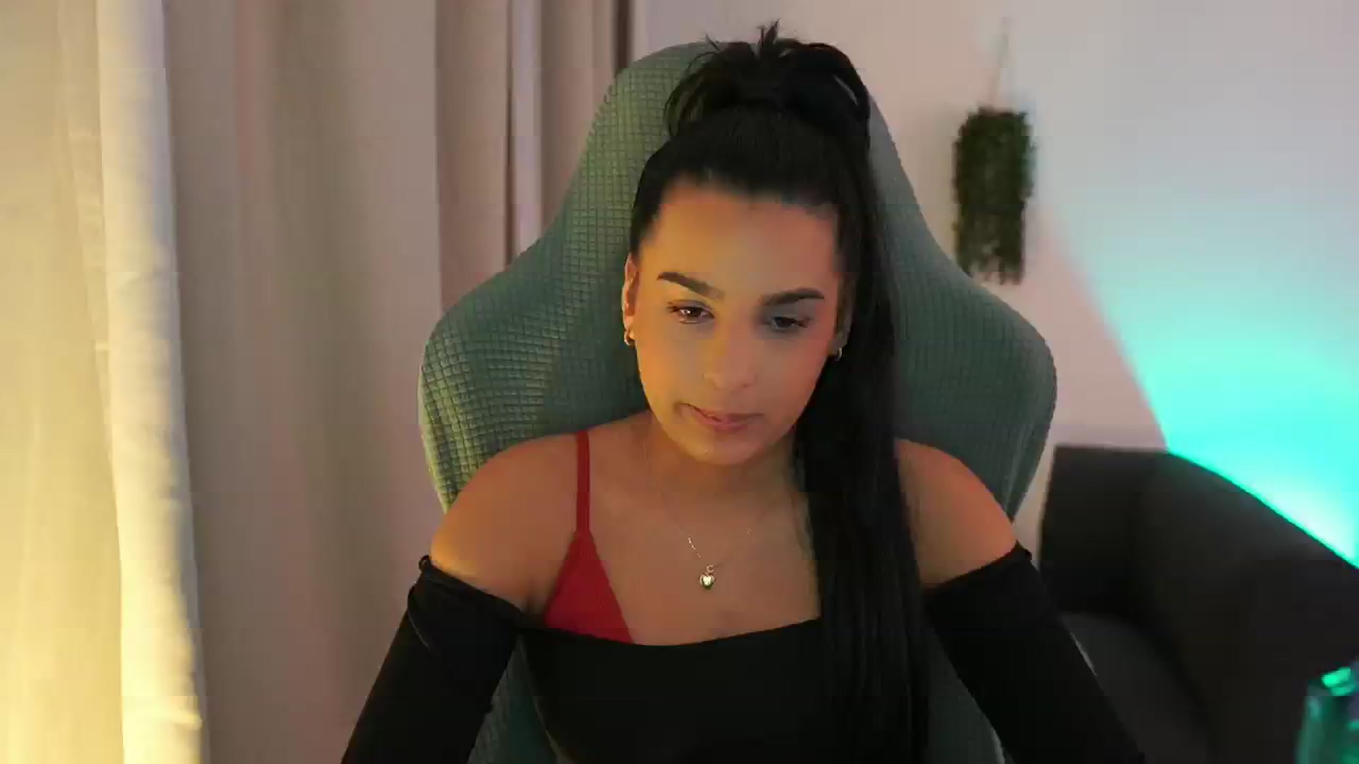 Gallery image thumbnail from Mila_denver's myfreecams stream on, 01/19/2025, 16:10 image 7 of 20