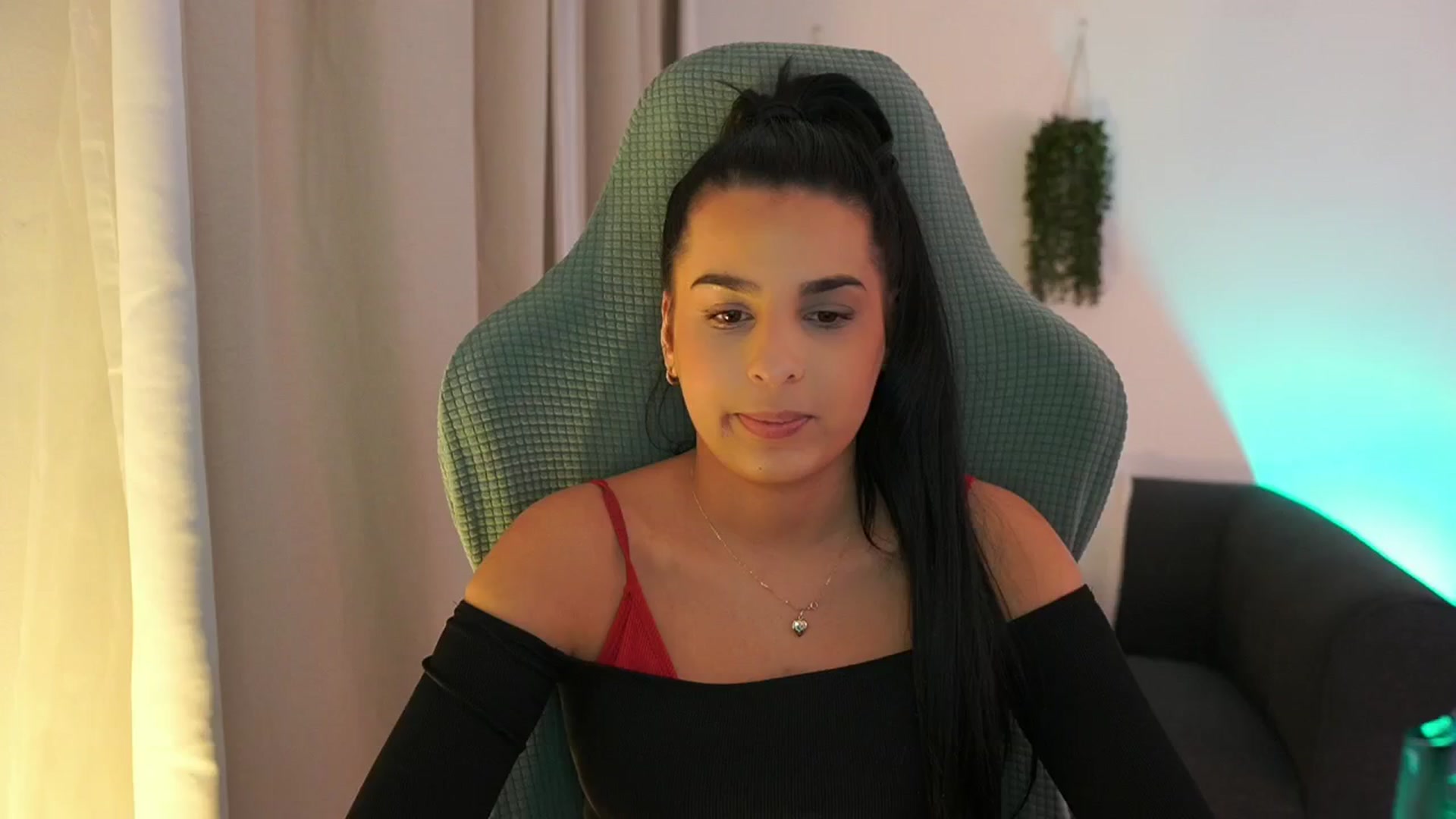 Gallery image thumbnail from Mila_denver's myfreecams stream on, 01/19/2025, 19:08 image 14 of 20