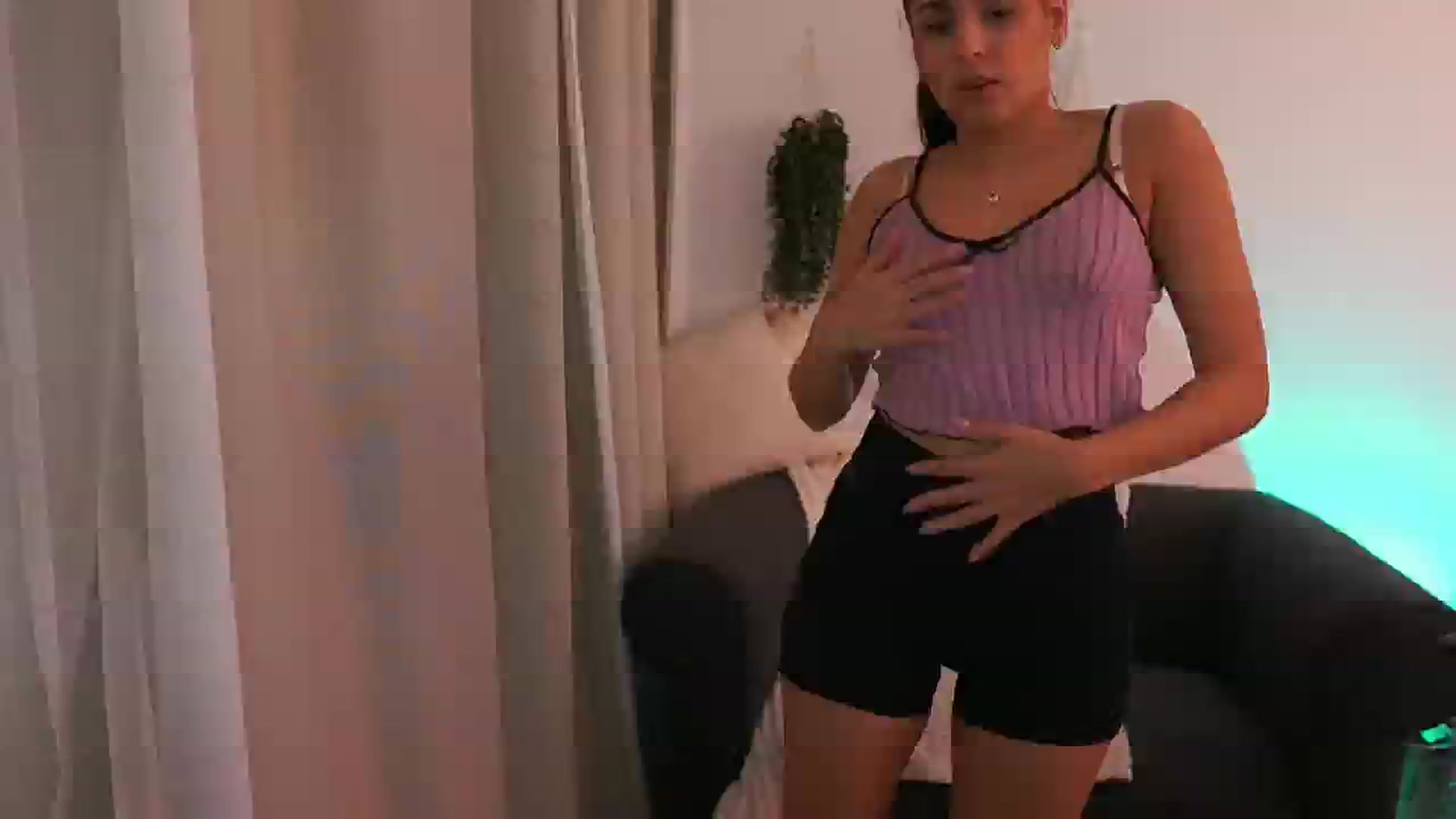 Gallery image thumbnail from Mila_denver's myfreecams stream on, 01/20/2025, 15:40 image 3 of 20