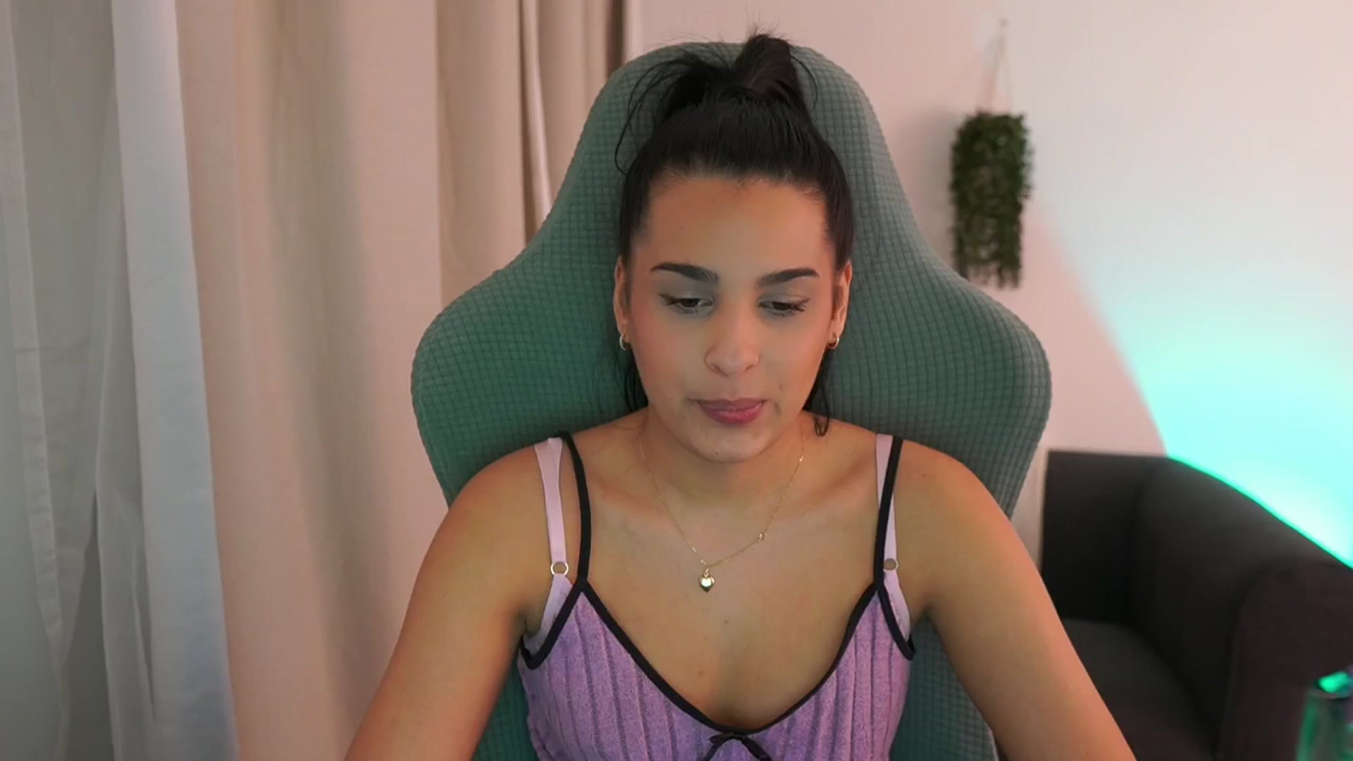 Gallery image thumbnail from Mila_denver's myfreecams stream on, 01/20/2025, 16:49 image 2 of 20