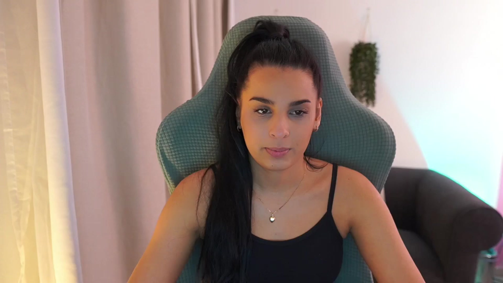 Gallery image thumbnail from Mila_denver's myfreecams stream on, 01/23/2025, 24:05 image 11 of 20
