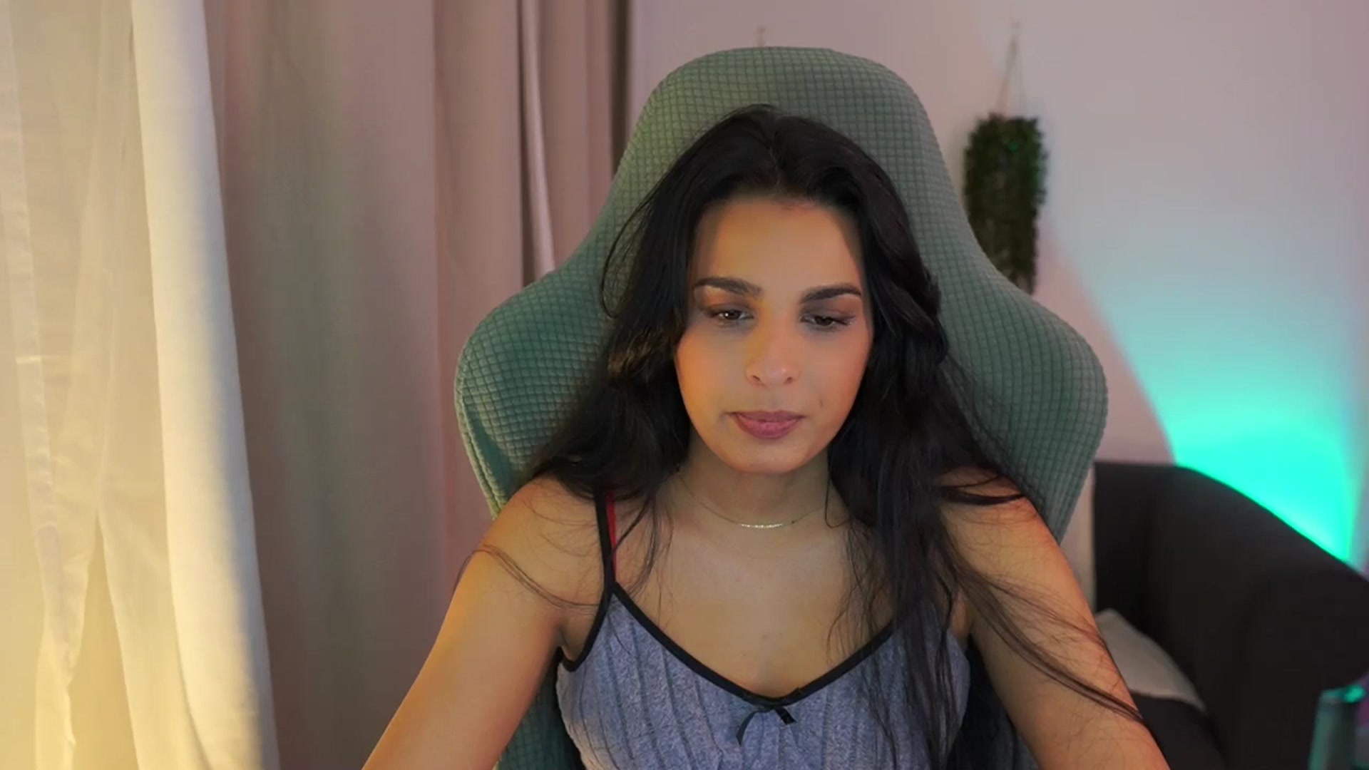 Gallery image thumbnail from Mila_denver's myfreecams stream on, 01/24/2025, 18:49 image 2 of 20