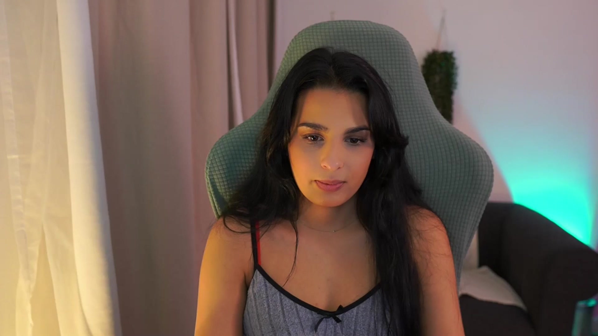 Gallery image thumbnail from Mila_denver's myfreecams stream on, 01/24/2025, 18:49 image 17 of 20