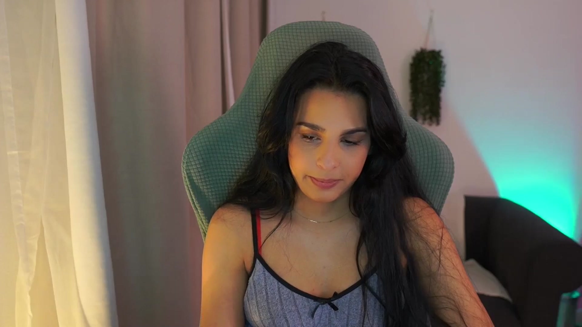 Gallery image thumbnail from Mila_denver's myfreecams stream on, 01/24/2025, 18:49 image 8 of 20