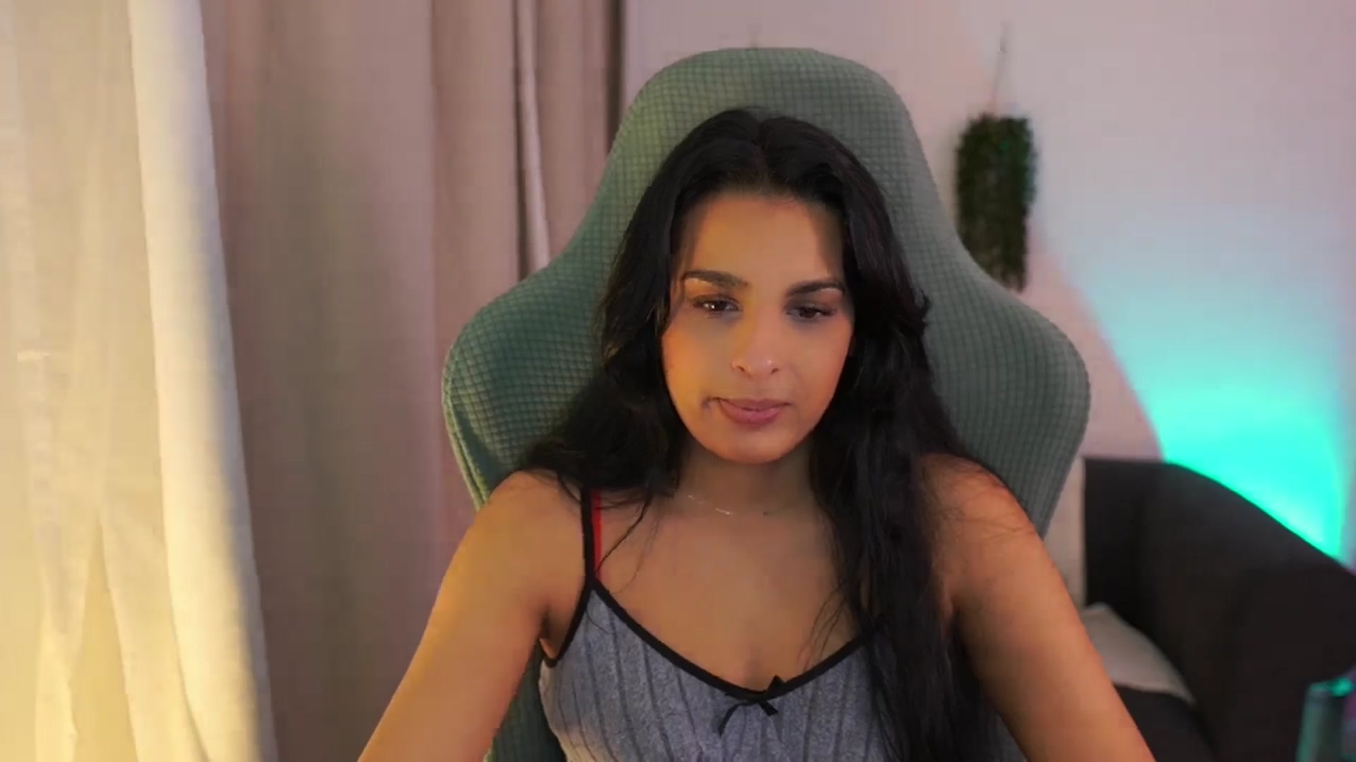 Gallery image thumbnail from Mila_denver's myfreecams stream on, 01/24/2025, 18:49 image 16 of 20
