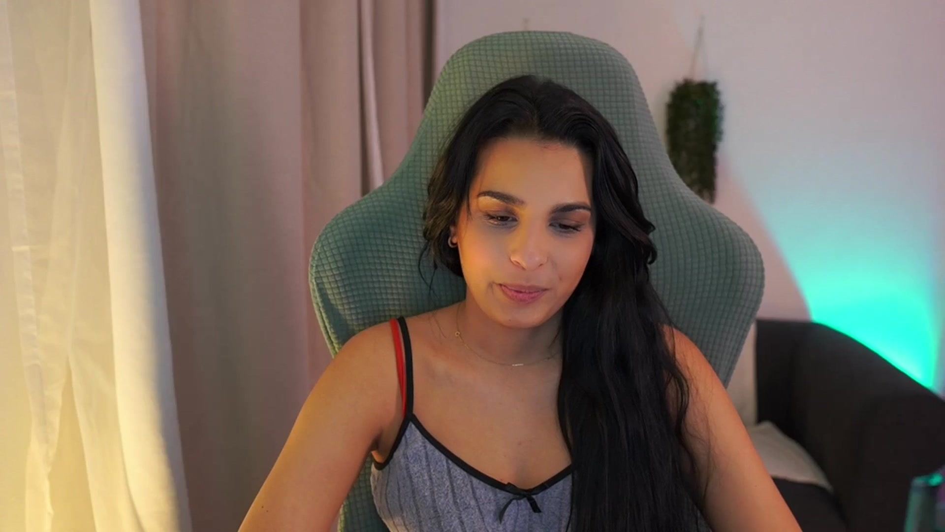 Gallery image thumbnail from Mila_denver's myfreecams stream on, 01/24/2025, 20:38 image 7 of 20