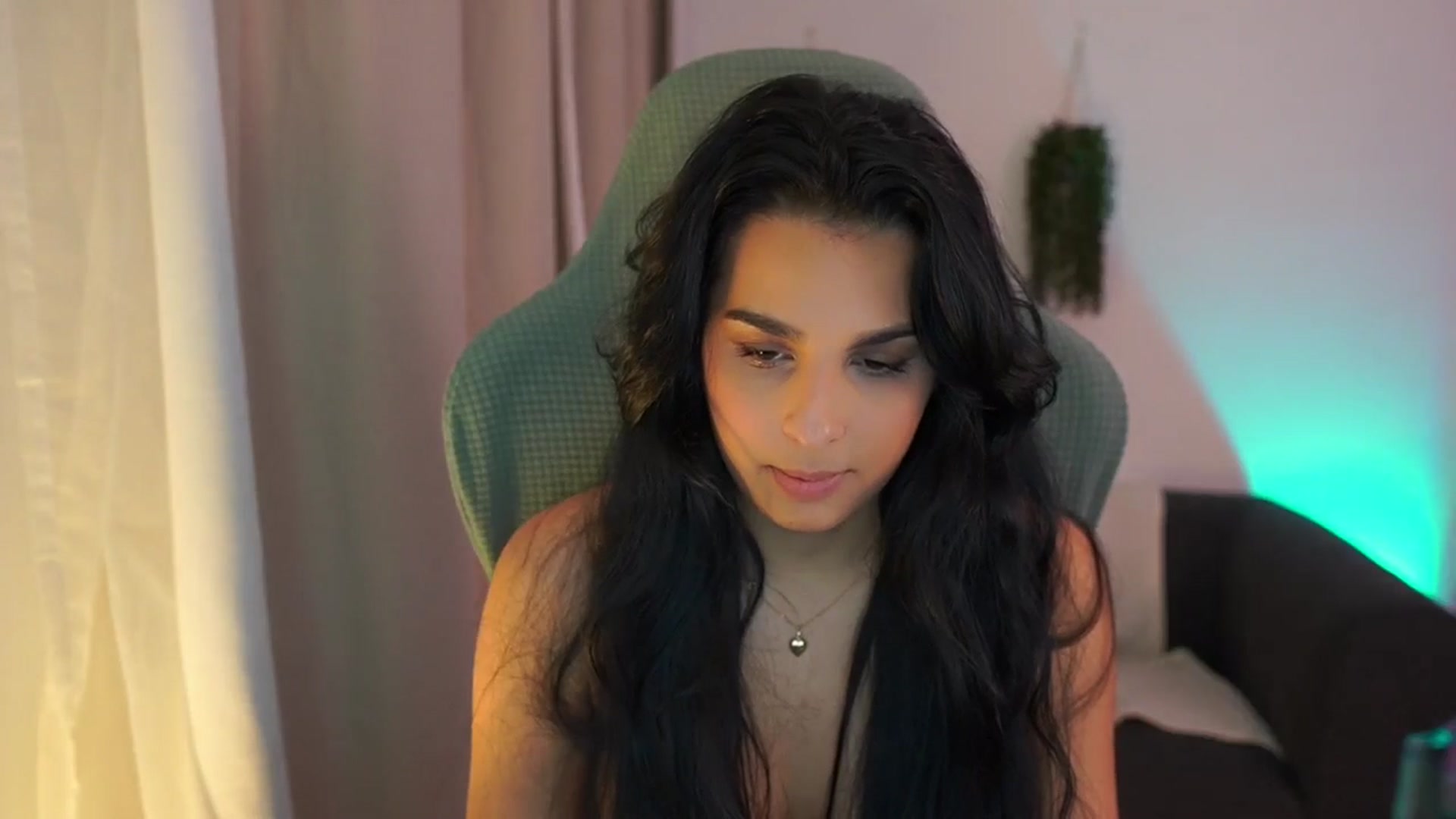 Gallery image thumbnail from Mila_denver's myfreecams stream on, 01/24/2025, 20:38 image 10 of 20