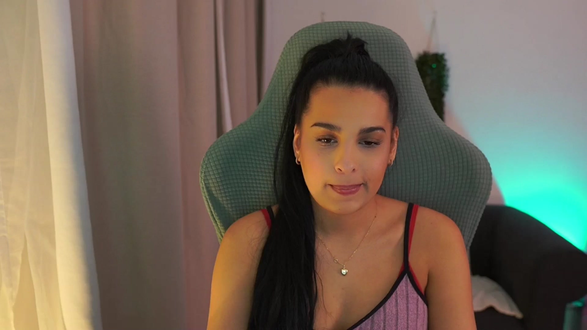 Gallery image thumbnail from Mila_denver's myfreecams stream on, 01/26/2025, 16:37 image 9 of 20