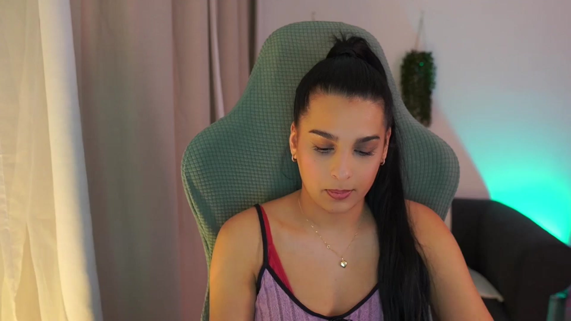Gallery image thumbnail from Mila_denver's myfreecams stream on, 01/26/2025, 17:35 image 15 of 20