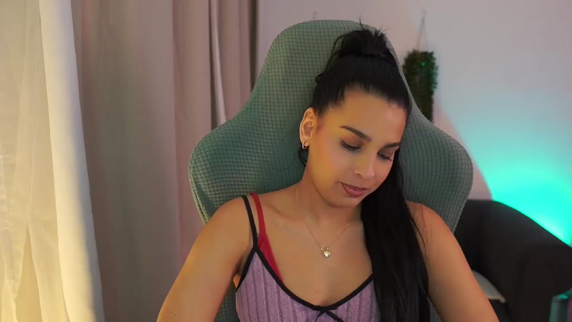 Gallery image thumbnail from Mila_denver's myfreecams stream on, 01/26/2025, 17:35 image 1 of 20
