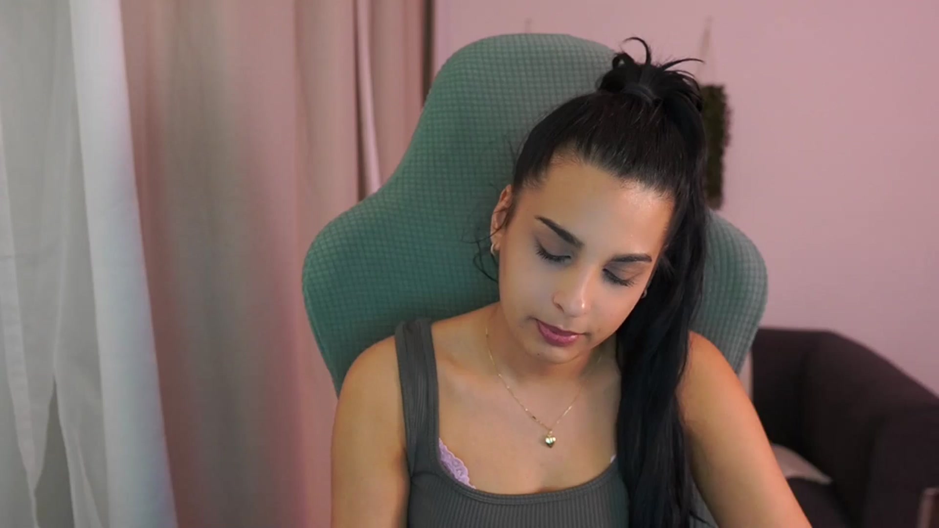 Gallery image thumbnail from Mila_denver's myfreecams stream on, 01/27/2025, 19:14 image 20 of 20