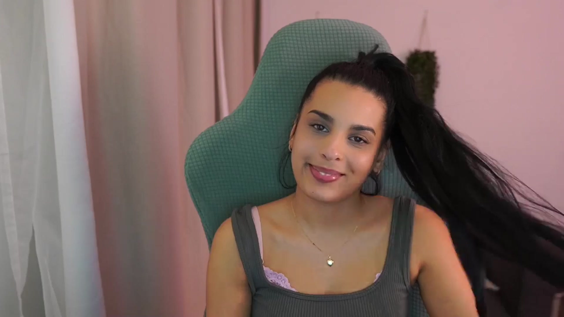 Gallery image thumbnail from Mila_denver's myfreecams stream on, 01/27/2025, 19:14 image 14 of 20