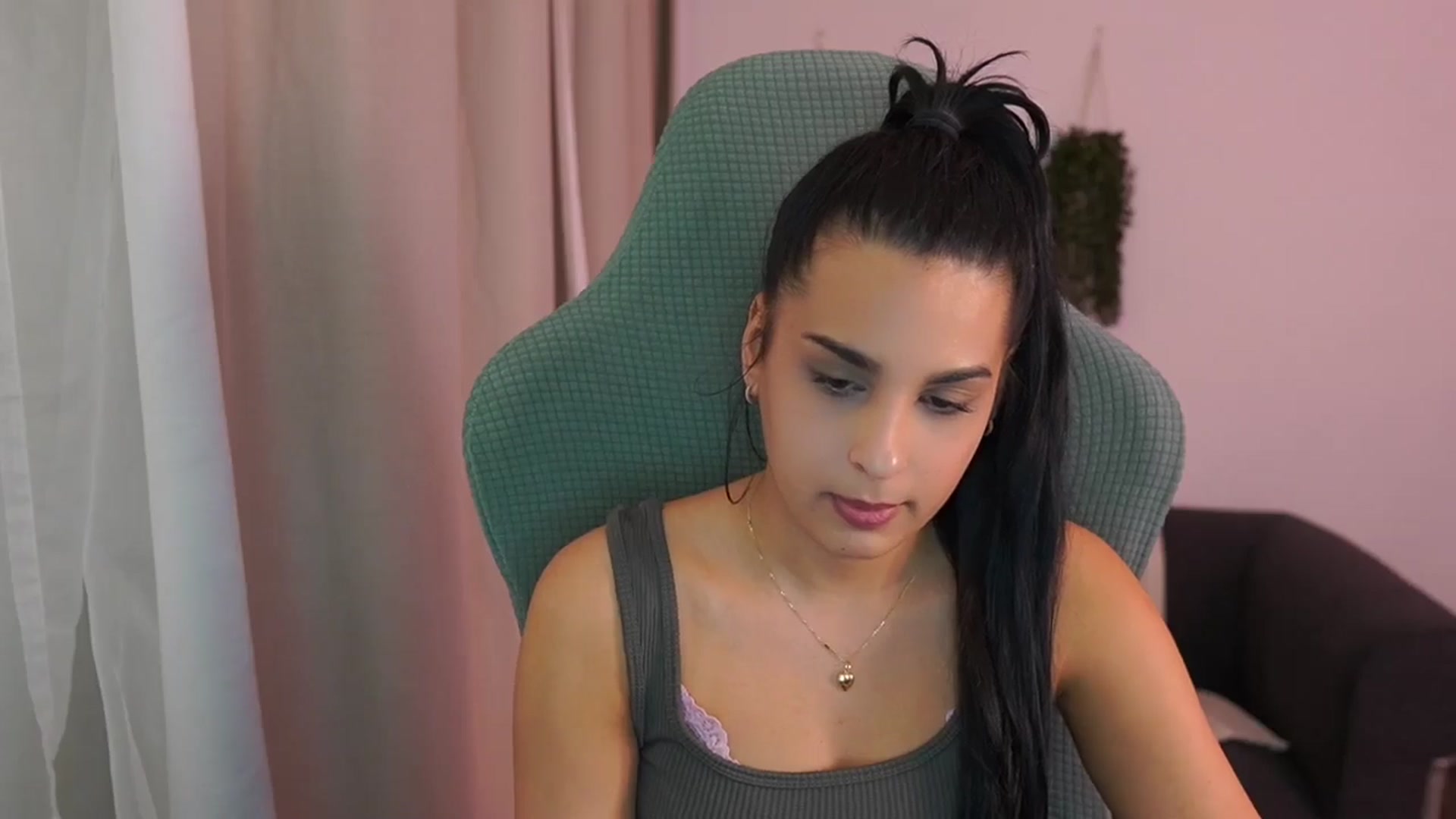 Gallery image thumbnail from Mila_denver's myfreecams stream on, 01/27/2025, 19:14 image 19 of 20