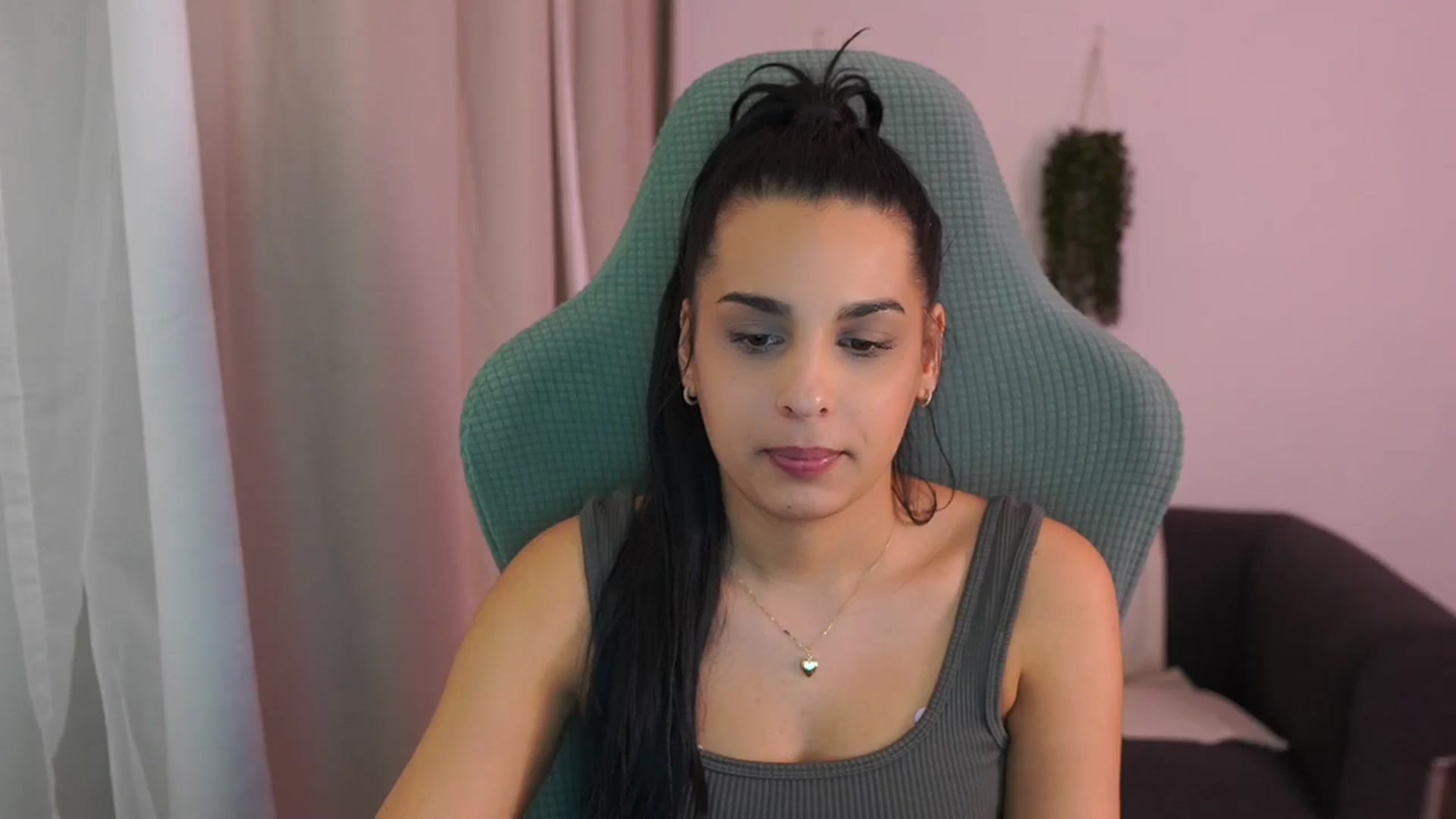 Gallery image thumbnail from Mila_denver's myfreecams stream on, 01/27/2025, 19:14 image 18 of 20