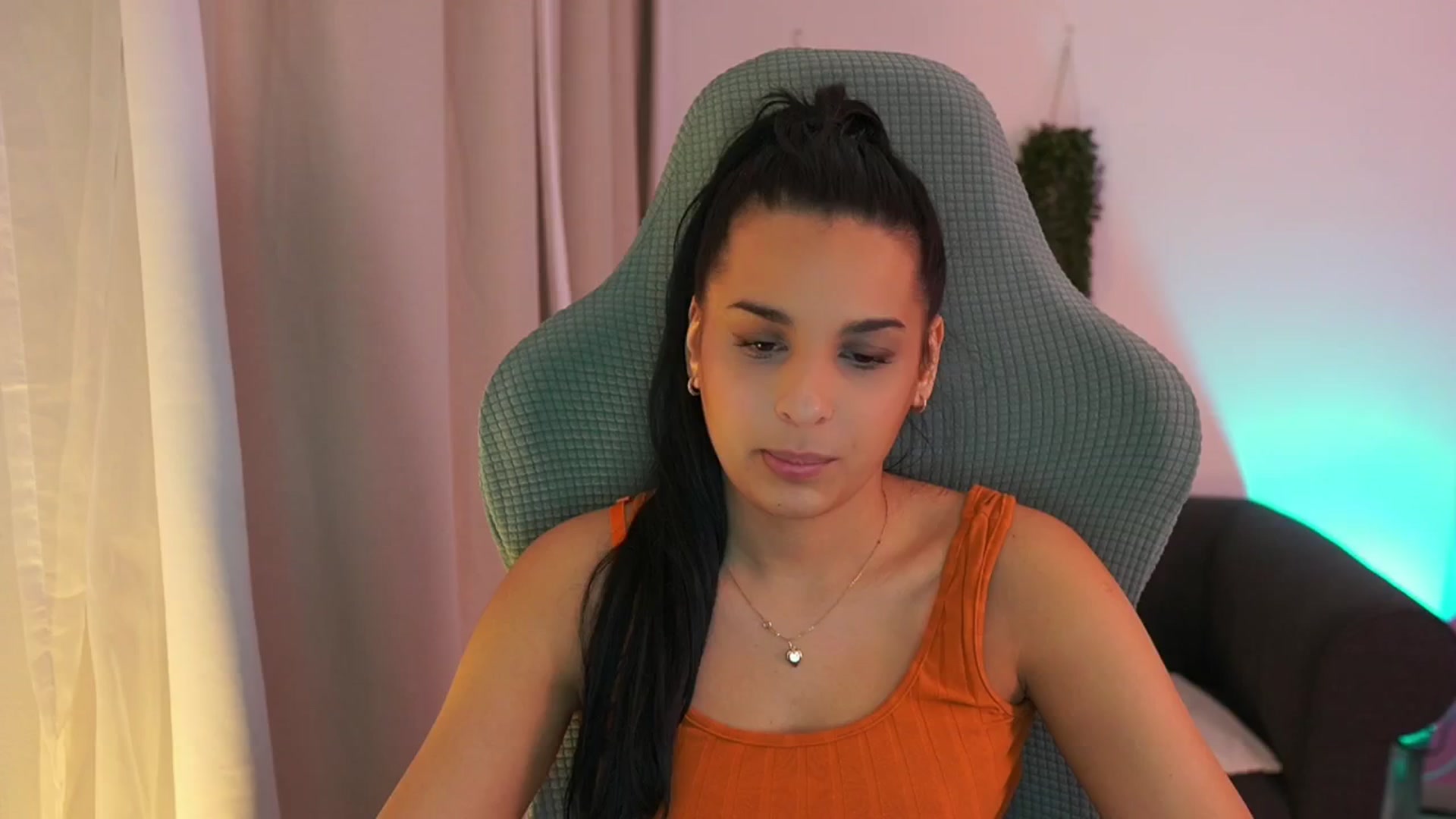 Gallery image thumbnail from Mila_denver's myfreecams stream on, 01/30/2025, 10:43 image 13 of 20